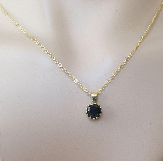 Black Onyx Necklace - December Birthstone - Delicate Chain Necklace with Round Black Onyx Gemstone - H.L.Jewelry