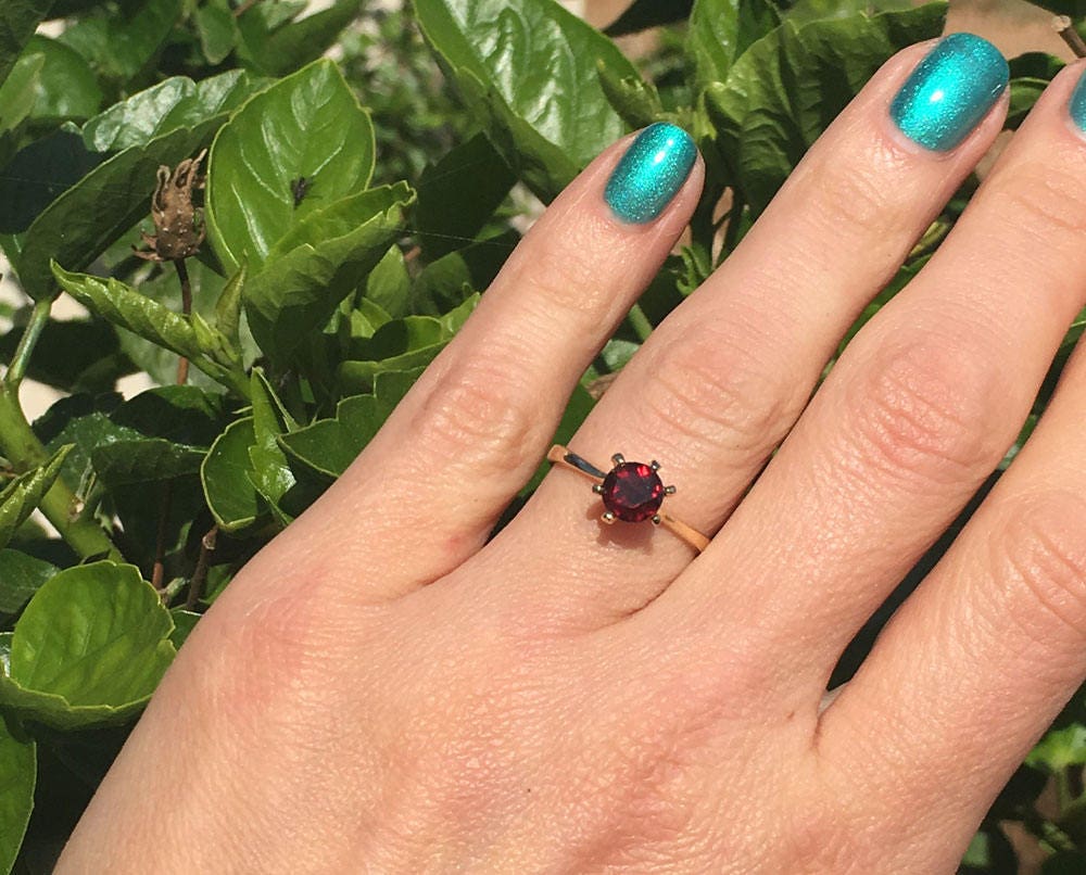 Red Garnet Ring - January Birthstone - Stacking Ring - Gold Ring - Solitaire Ring - Prong Ring - H.L.Jewelry