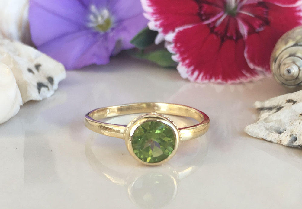 Peridot Ring - August Birthstone - Simple Bezel Set Ring with Round Peridot Gemstone - H.L.Jewelry