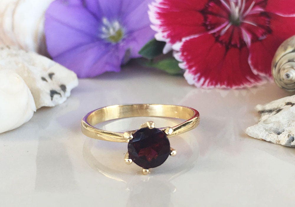 Red Garnet Ring - January Birthstone - Stacking Ring - Gold Ring - Solitaire Ring - Prong Ring - H.L.Jewelry