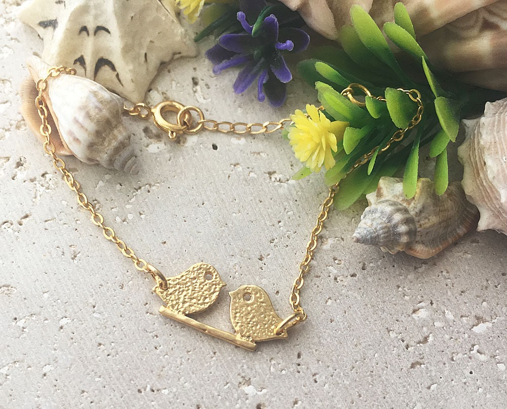 Delicate Chain Sparrow Kissing Love Birds Bracelet - H.L.Jewelry