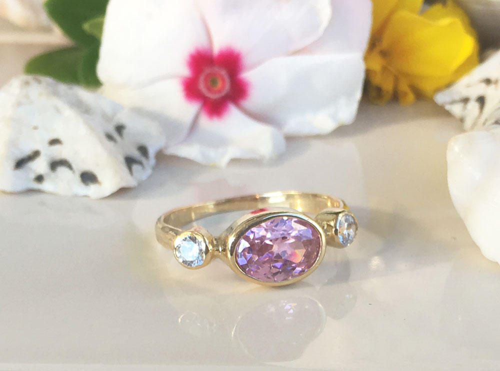 Rose Quartz Ring - Gold Ring - Bezel Ring - October Birthstone - Triple Gemstones Ring - H.L.Jewelry