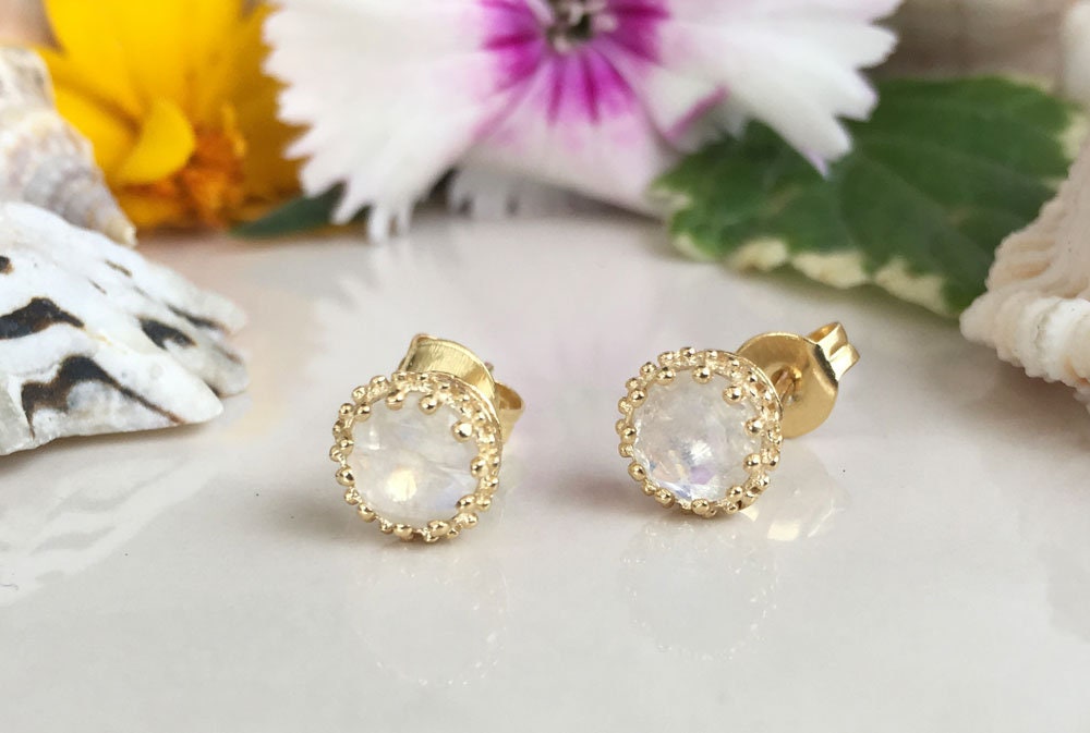 Rainbow Moonstone Simple Small Round Stud Earrings - June Birthstone - H.L.Jewelry