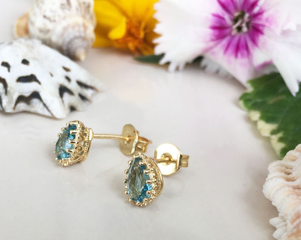 Blue Topaz Earrings - December Birthstone - Small Stud Earrings with Pear Shape Blue Topaz Gemstones - H.L.Jewelry