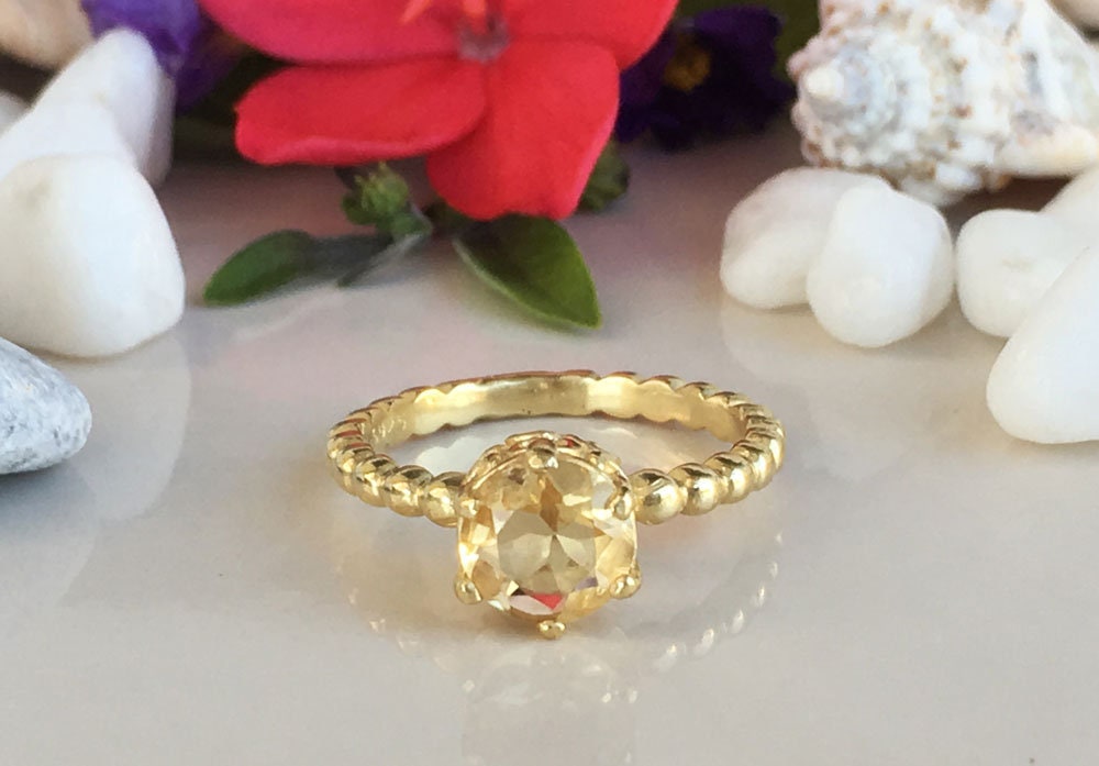 Citrine Ring - November Birthstone - Beaded Band Ring with Round Citrine Gemstone - H.L.Jewelry