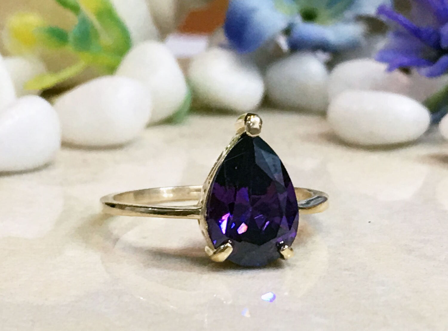 Amethyst Ring - February Birthstone - Lace Setting Ring with Pear-Shaped Purple Amethyst - H.L.Jewelry