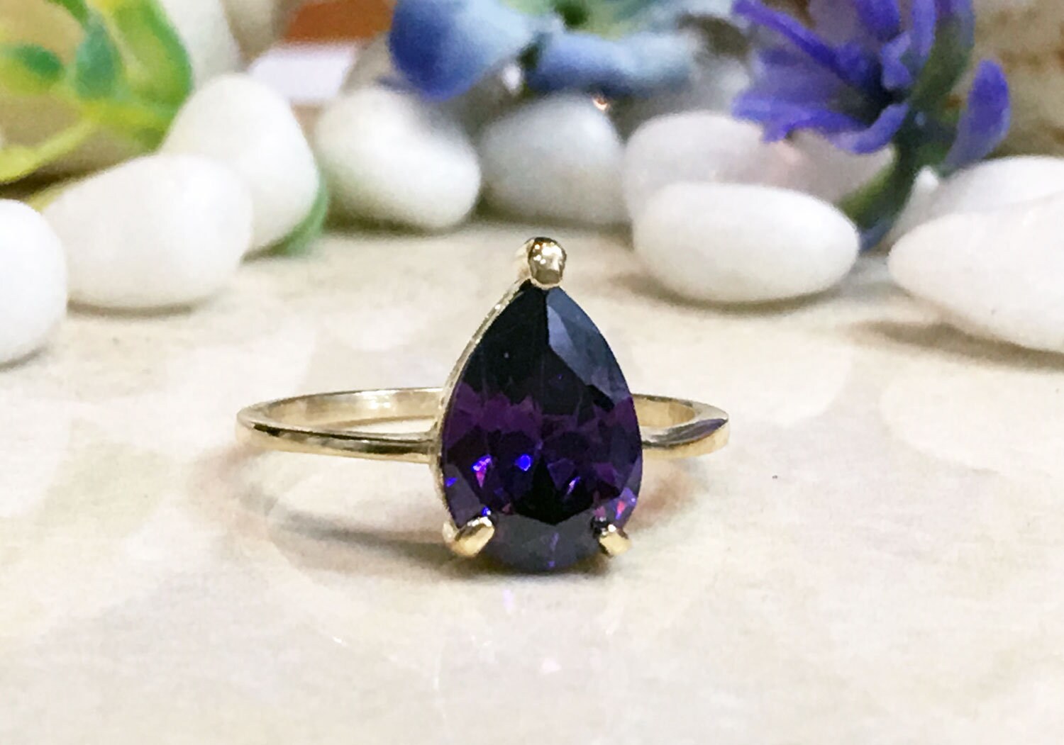 Amethyst Ring - February Birthstone - Lace Setting Ring with Pear-Shaped Purple Amethyst - H.L.Jewelry