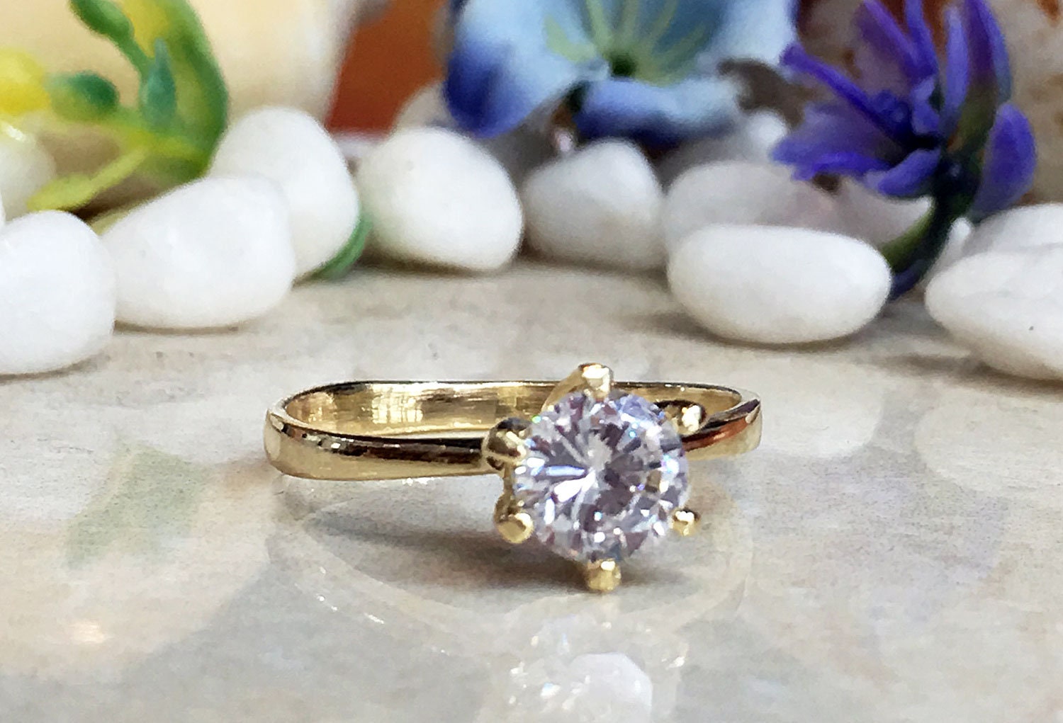 Clear Quartz Ring - April Birthstone - Solitaire Ring with Round Clear Quartz Gemstone - H.L.Jewelry