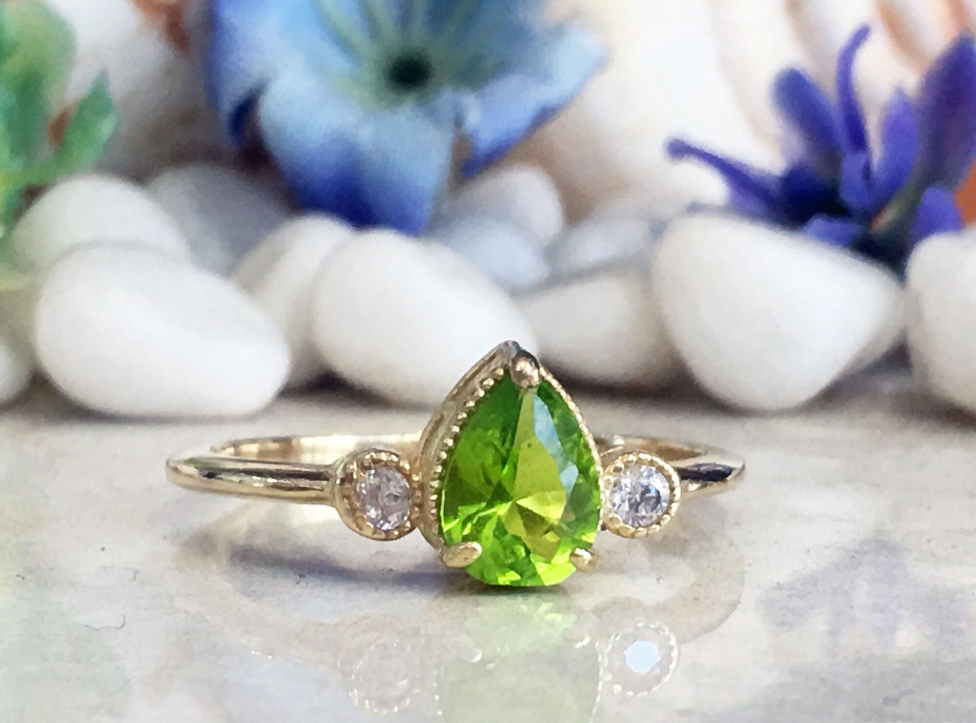 Peridot Ring - August Birthstone - Delicate Ring with Pear-Shaped Peridot Gemstone and Clear Quartz Accents - H.L.Jewelry