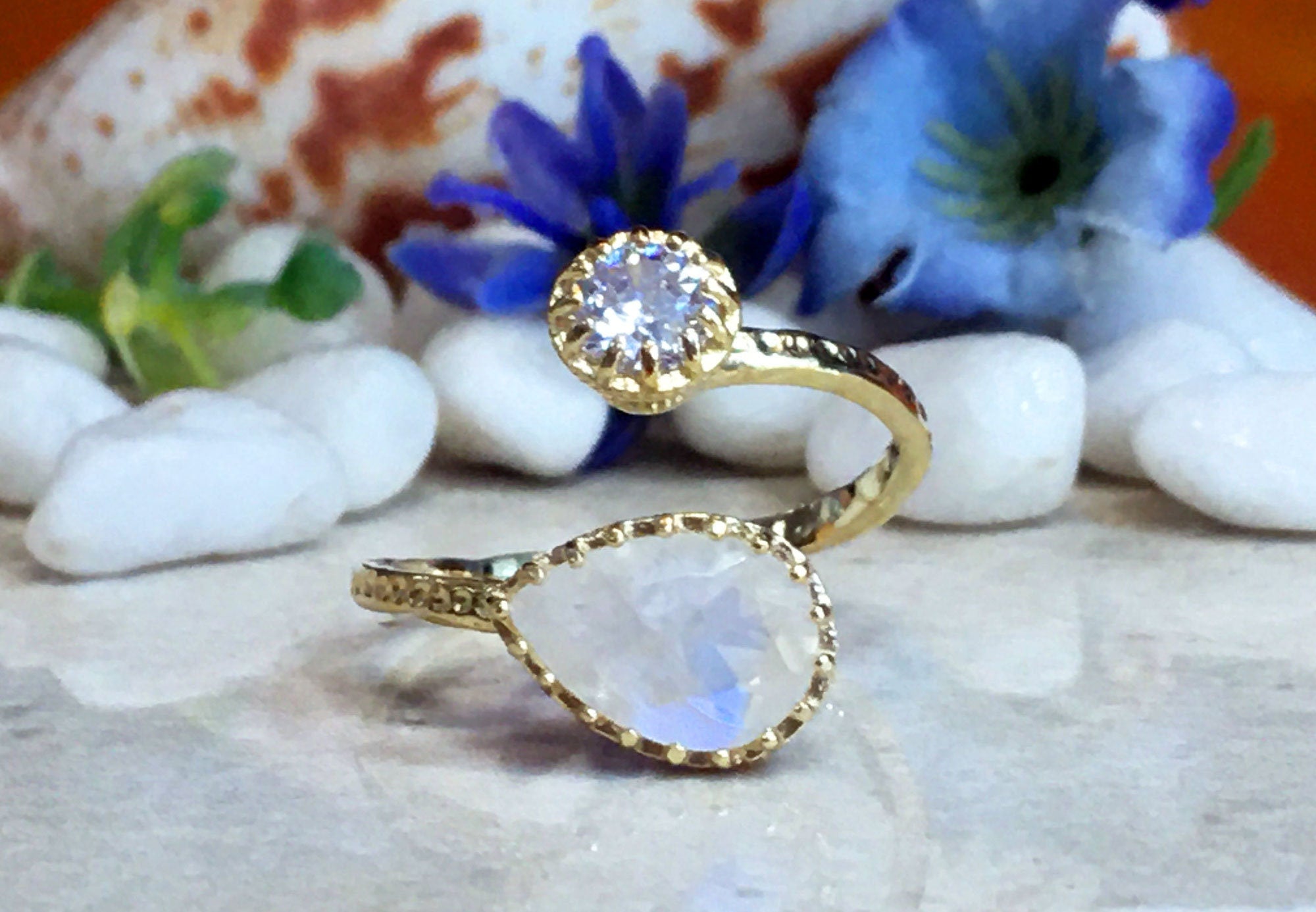 Dual Gemstone Ring - Pear-Shaped Rainbow Moonstone and Round Clear Quartz Hammered Band Ring - H.L.Jewelry