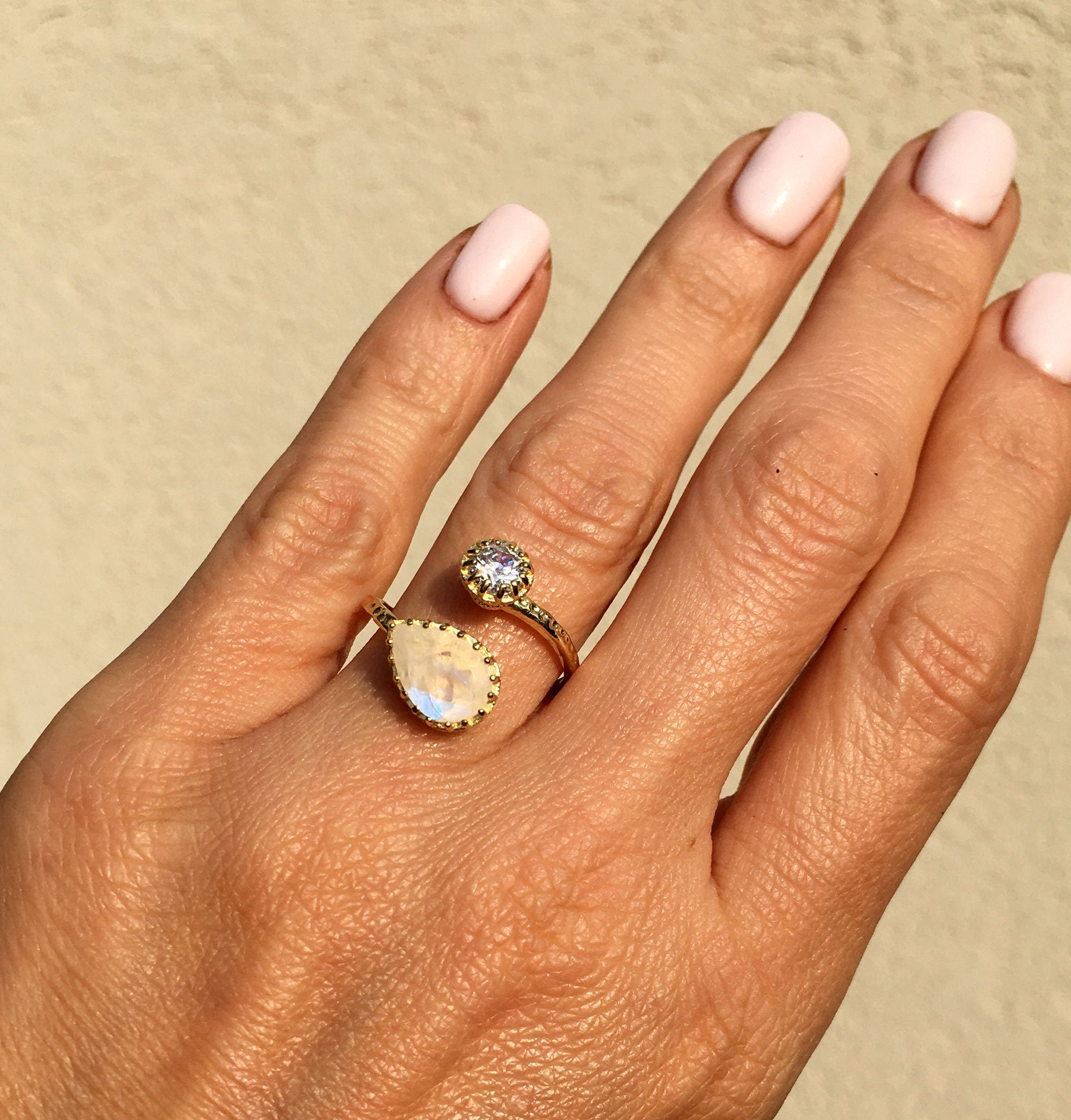 Dual Gemstone Ring - Pear-Shaped Rainbow Moonstone and Round Clear Quartz Hammered Band Ring - H.L.Jewelry