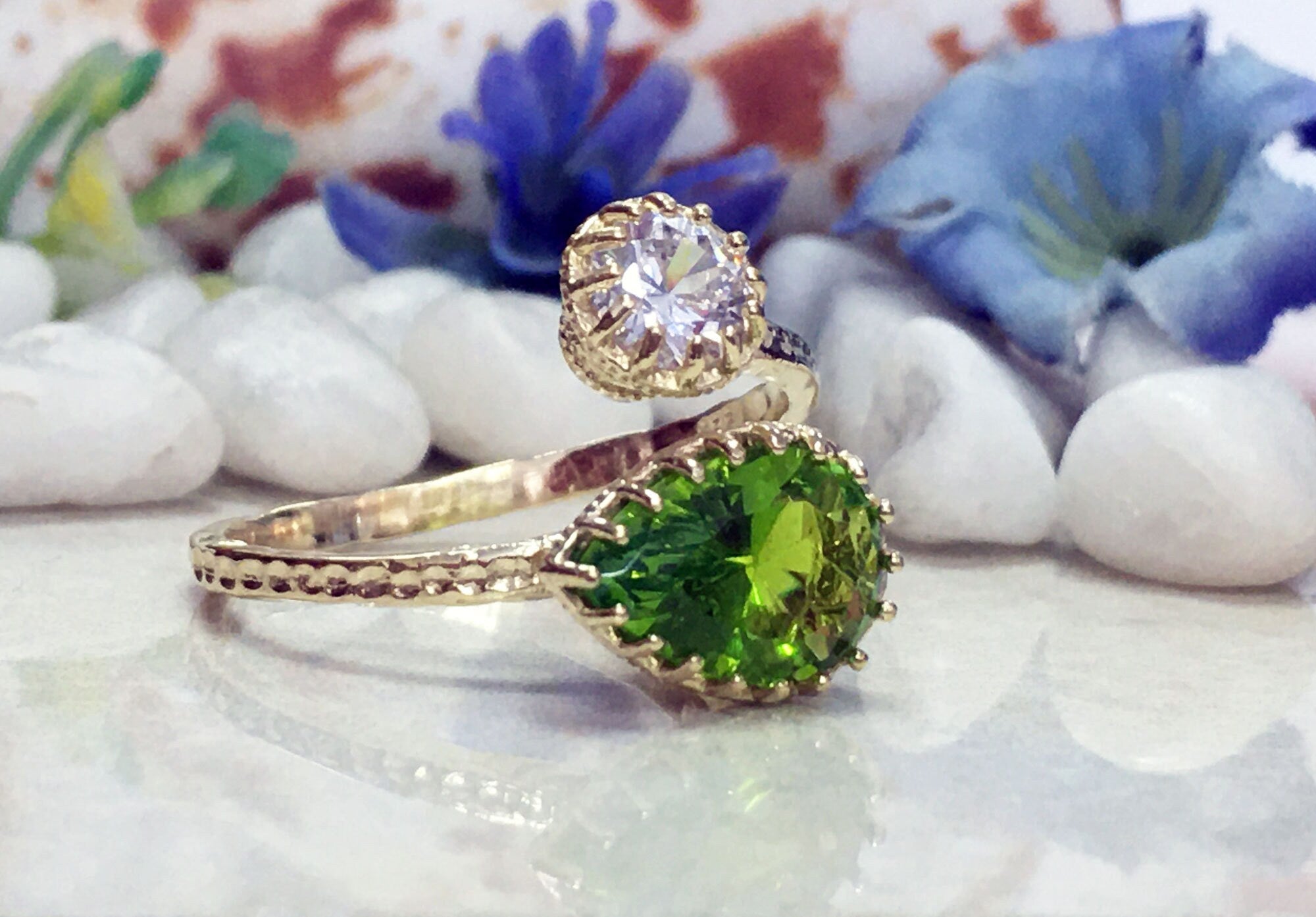 Dual Gemstone Ring - Two Birthstone Ring - Hammered Band Ring with Pear-Shaped Peridot Gemstone and Round Clear Quartz - H.L.Jewelry