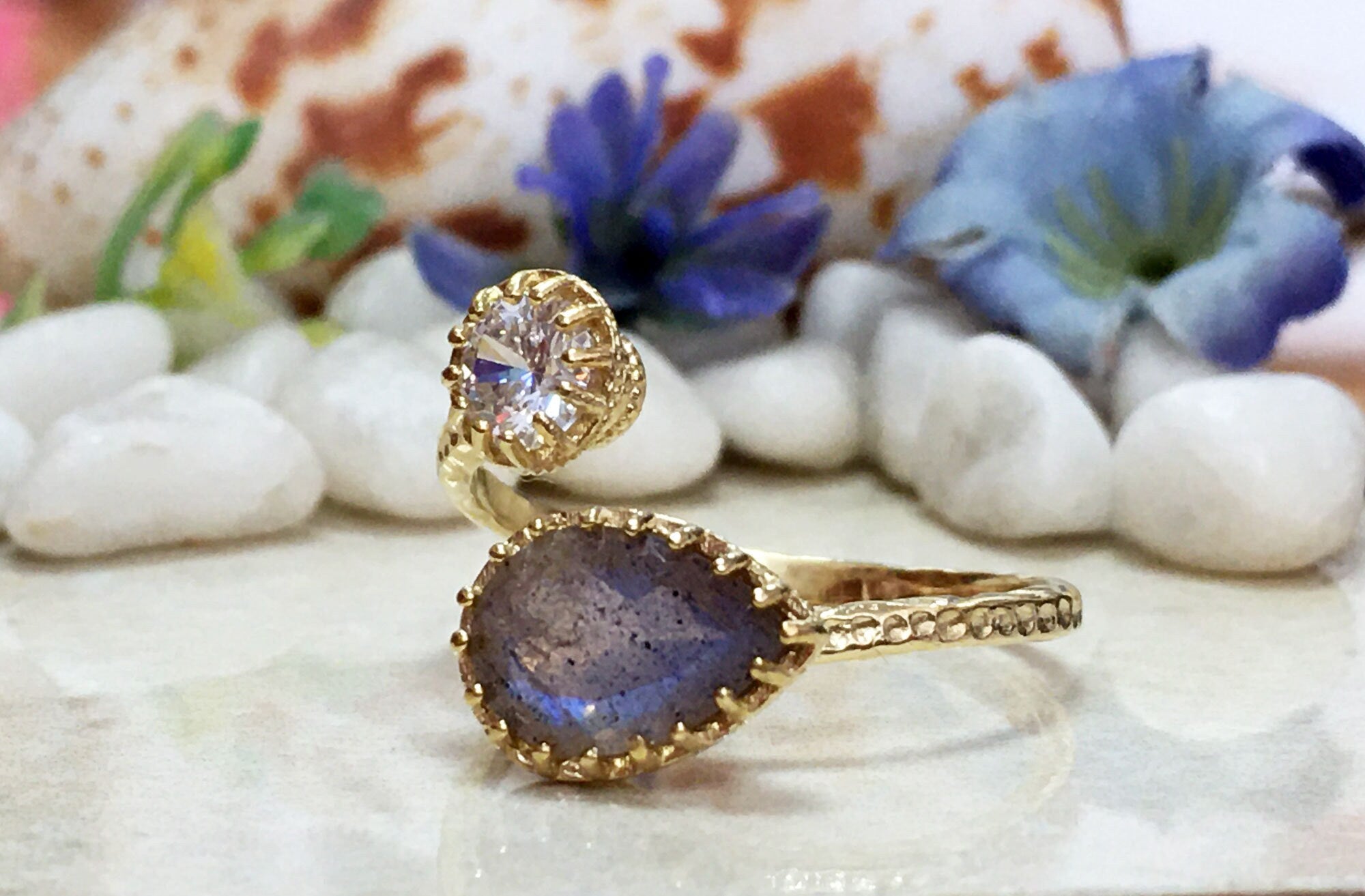 Dual Gemstone Ring - Hammered Band Ring with Pear-Shaped Labradorite and Round Clear Quartz - H.L.Jewelry