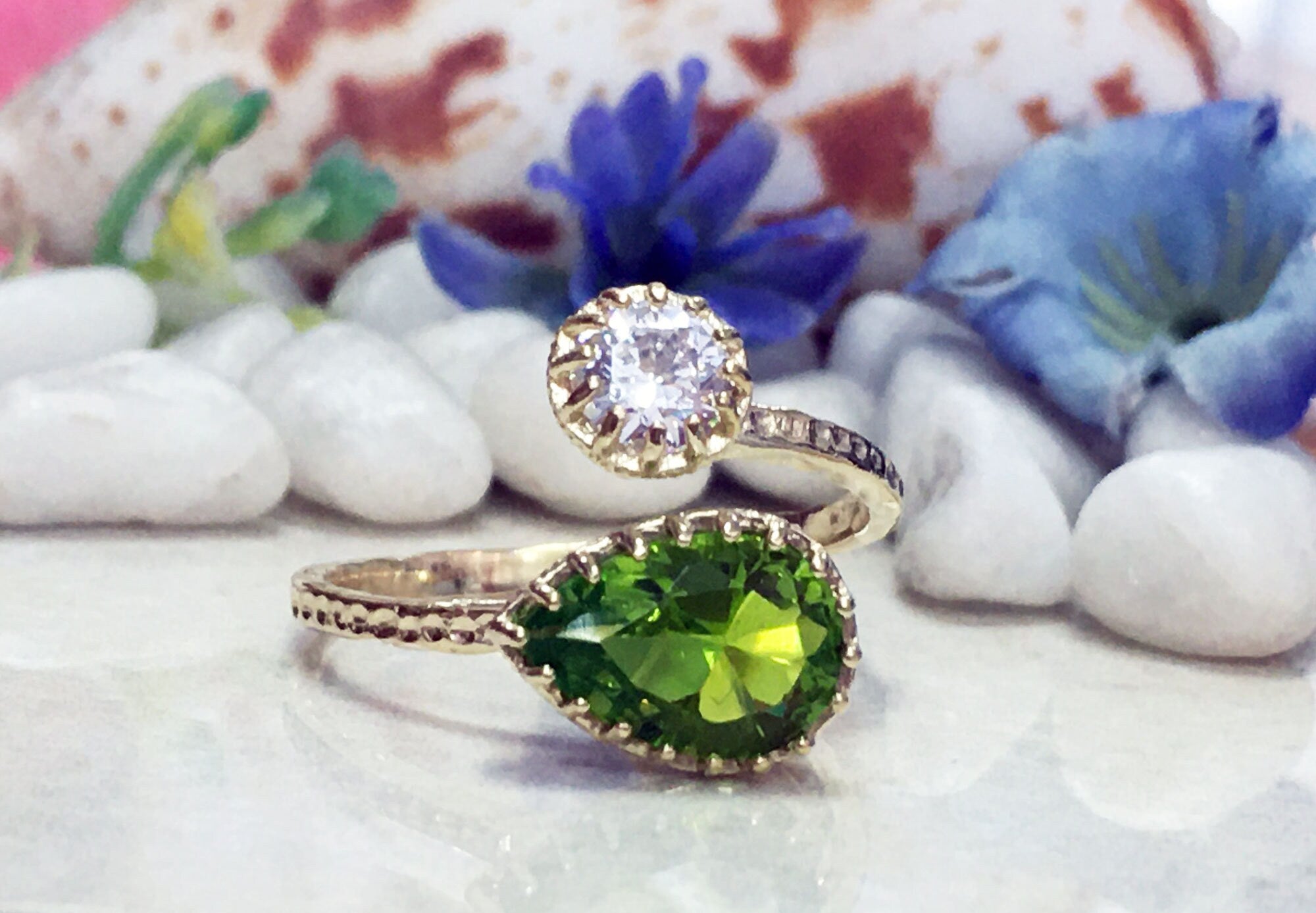 Dual Gemstone Ring - Two Birthstone Ring - Hammered Band Ring with Pear-Shaped Peridot Gemstone and Round Clear Quartz - H.L.Jewelry