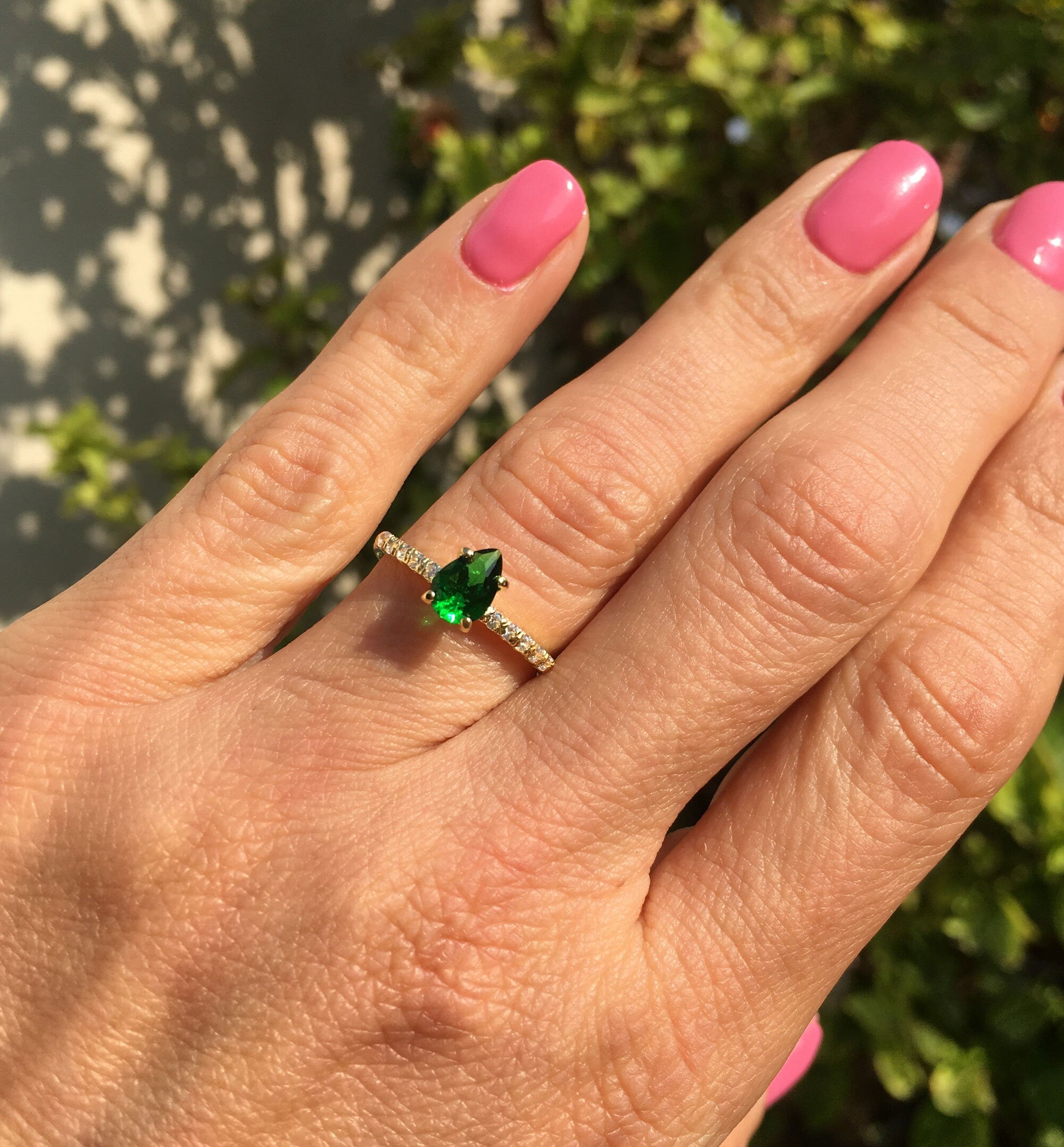 Emerald Ring - May Birthstone - Pear-Shaped Emerald Gemstone Ring with Clear Quartz Accents - H.L.Jewelry