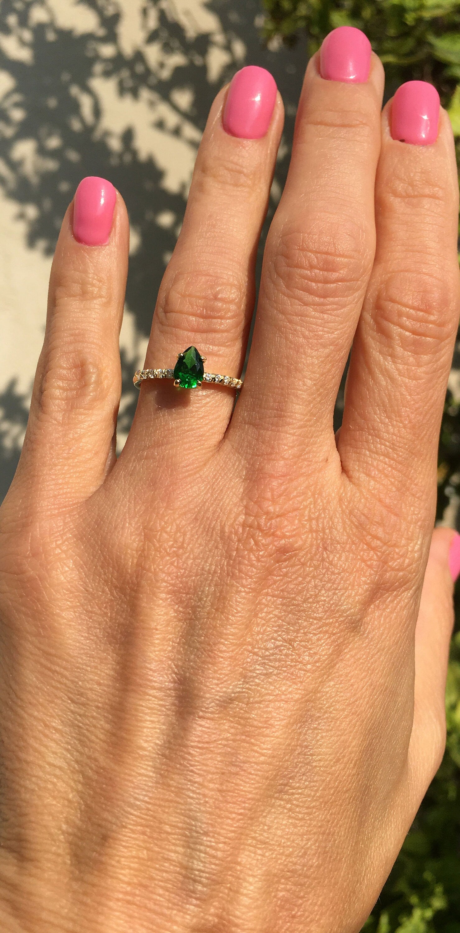 Emerald Ring - May Birthstone - Pear-Shaped Emerald Gemstone Ring with Clear Quartz Accents - H.L.Jewelry