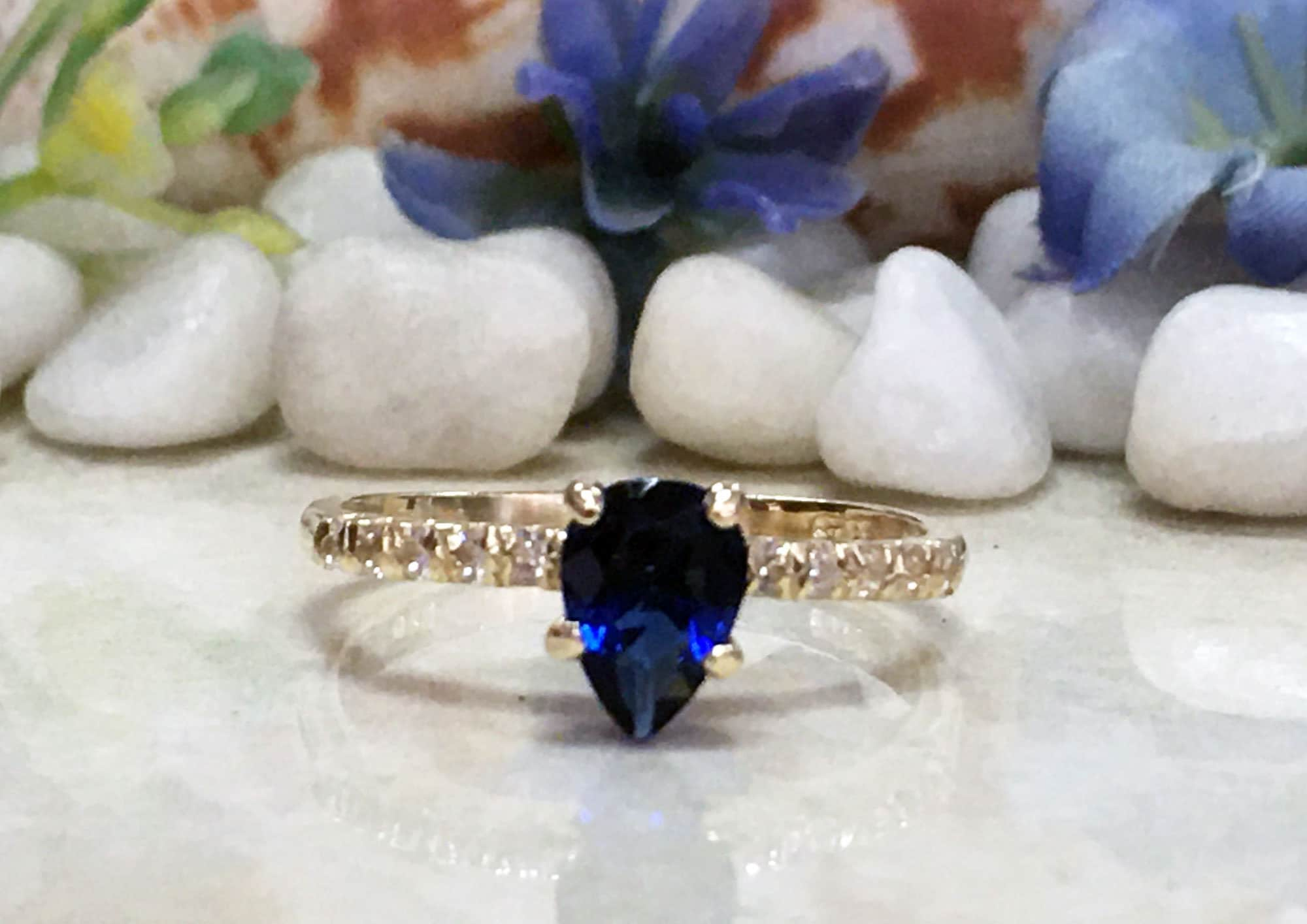 Blue Sapphire Ring - September Birthstone - Pear Shaped Blue Sapphire Gemstone Ring with Clear Quartz Accents - H.L.Jewelry