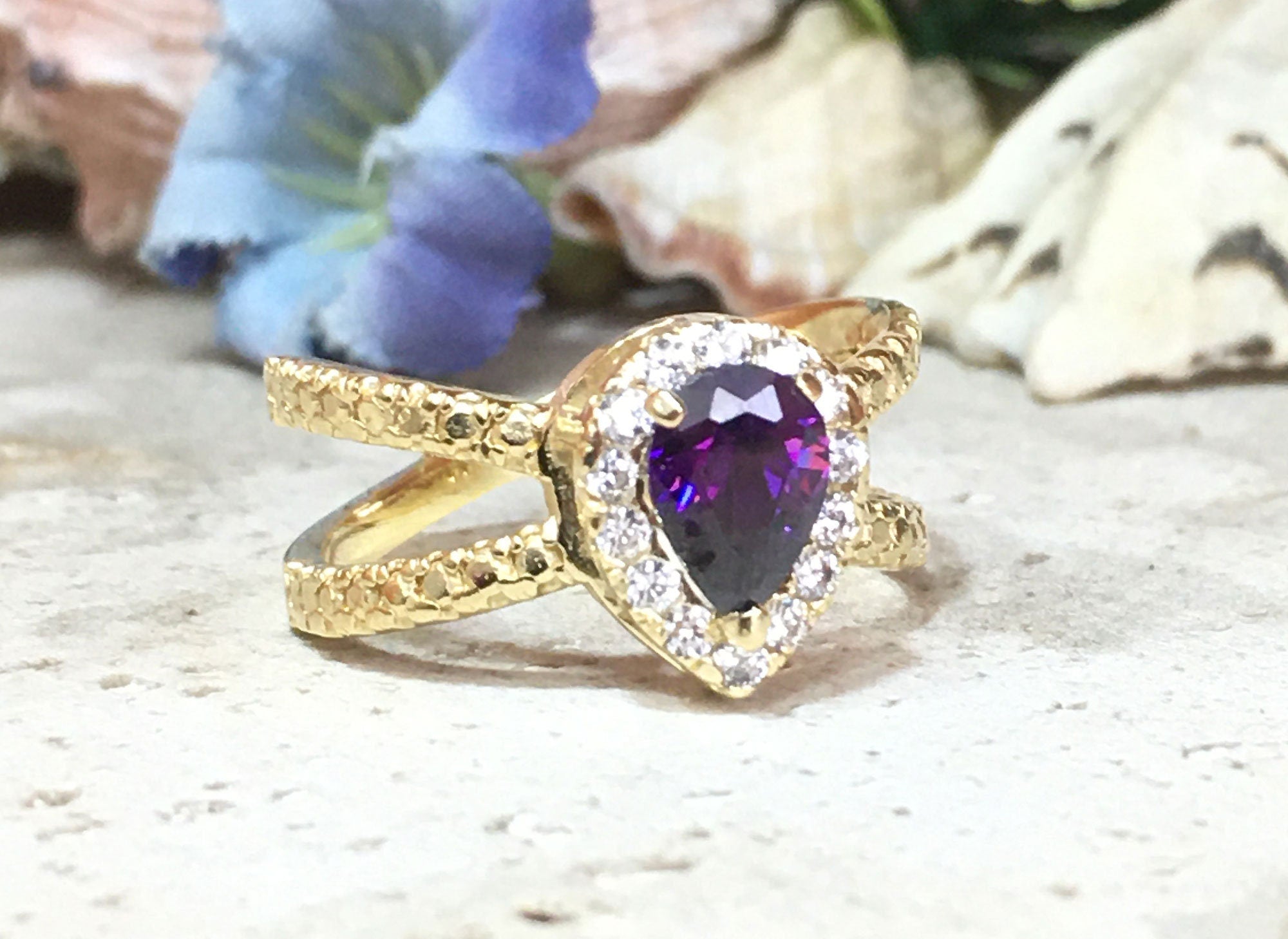 Purple Amethyst Ring - February Birthstone - Pear-Shaped Purple Amethyst Gemstone Statement Engagement Ring with Clear Quartz Halo - H.L.Jewelry