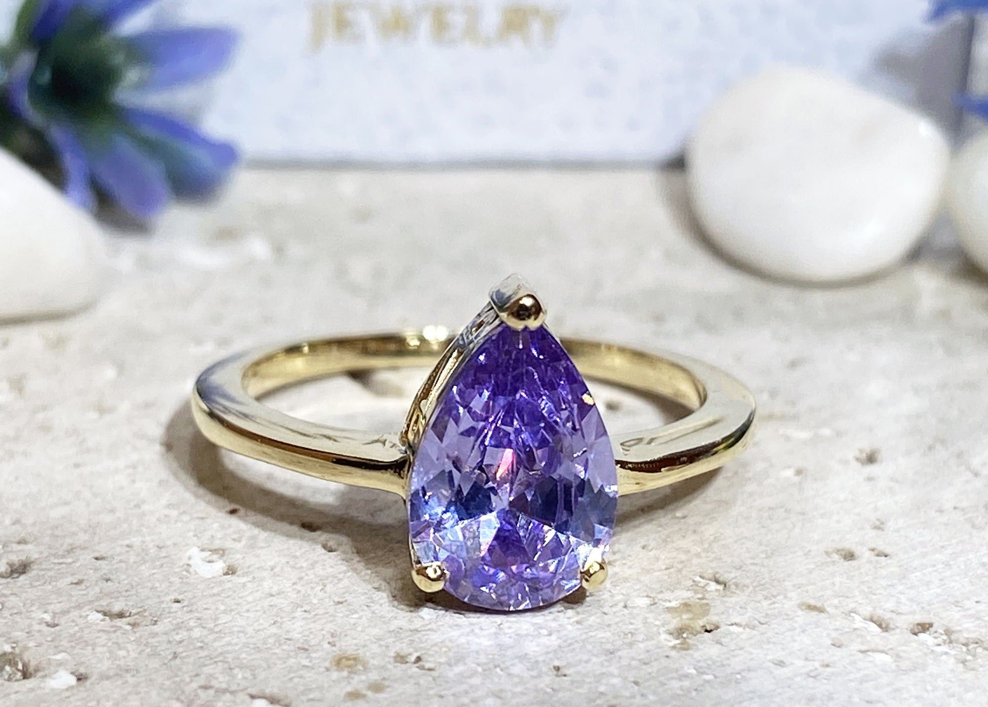 Lavender Amethyst Ring - Lace Setting Ring with Pear-Shaped Lavender Amethyst Gemstone - H.L.Jewelry