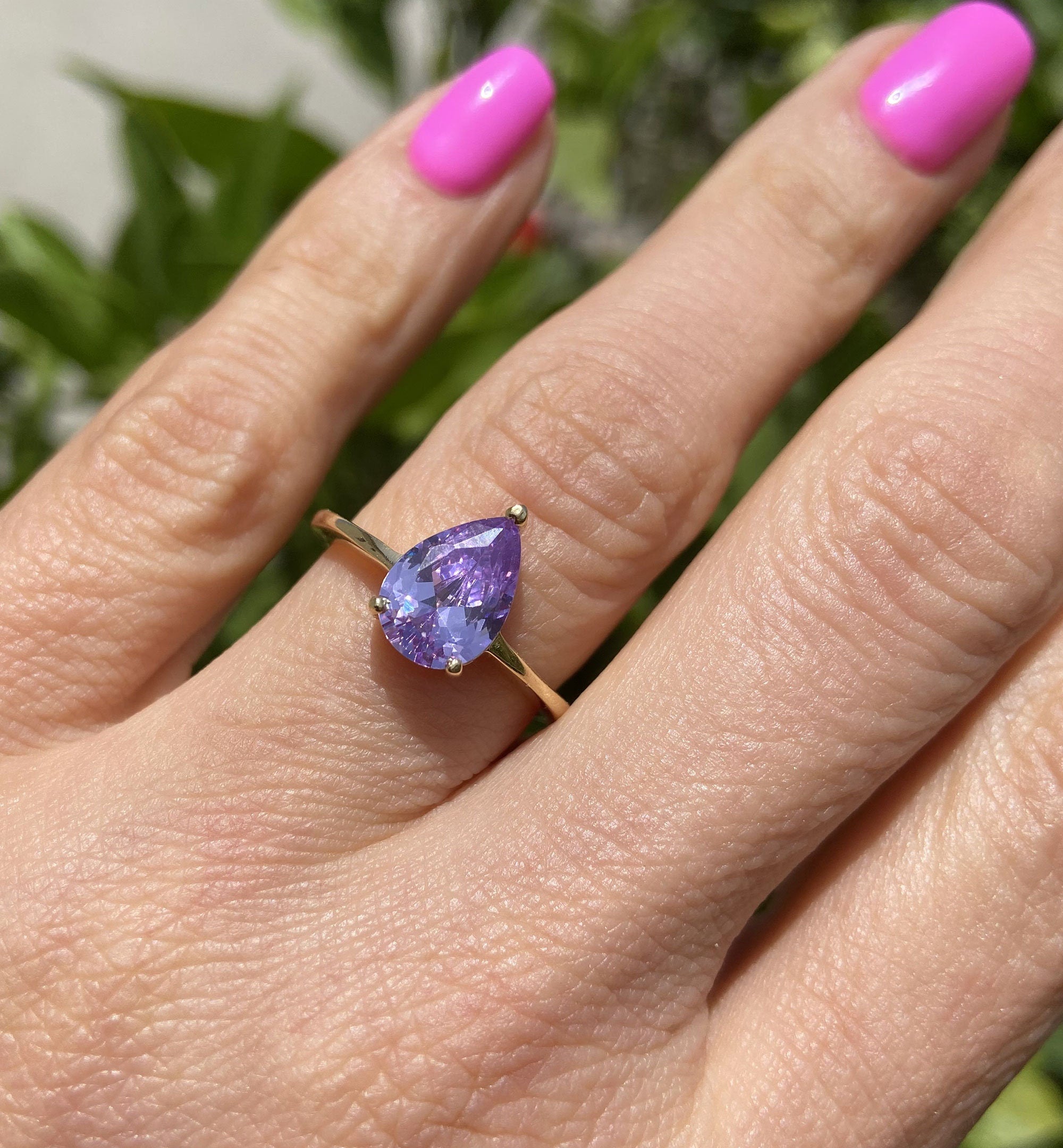 Lavender Amethyst Ring - Lace Setting Ring with Pear-Shaped Lavender Amethyst Gemstone - H.L.Jewelry