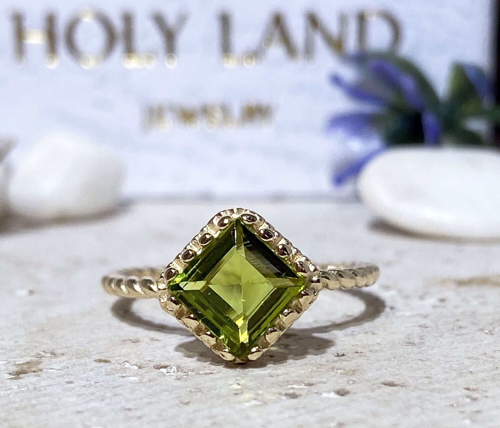 Peridot Ring - August Birthstone - Simple Twist Band Ring with Square Peridot Gemstone - H.L.Jewelry