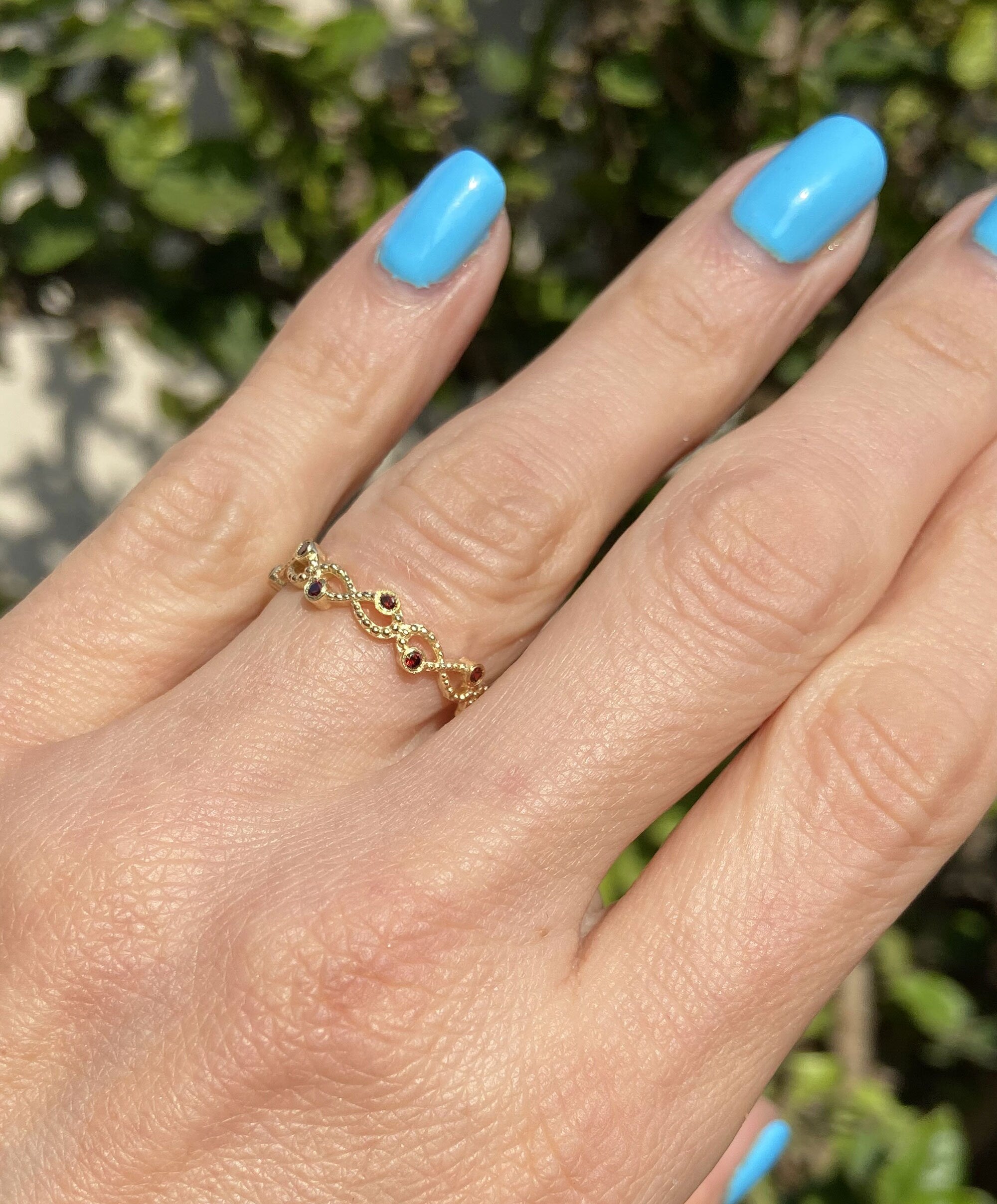 Red Garnet Ring - January Birthstone - Infinity Ring - Stacking Ring - Gold Ring - Simple Jewelry - H.L.Jewelry