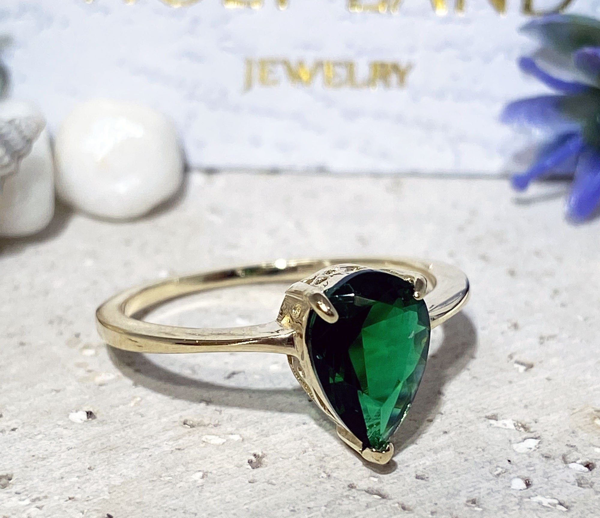 Emerald Ring - May Birthstone - Lace Setting Ring with Pear-Shaped Emerald Gemstone - H.L.Jewelry