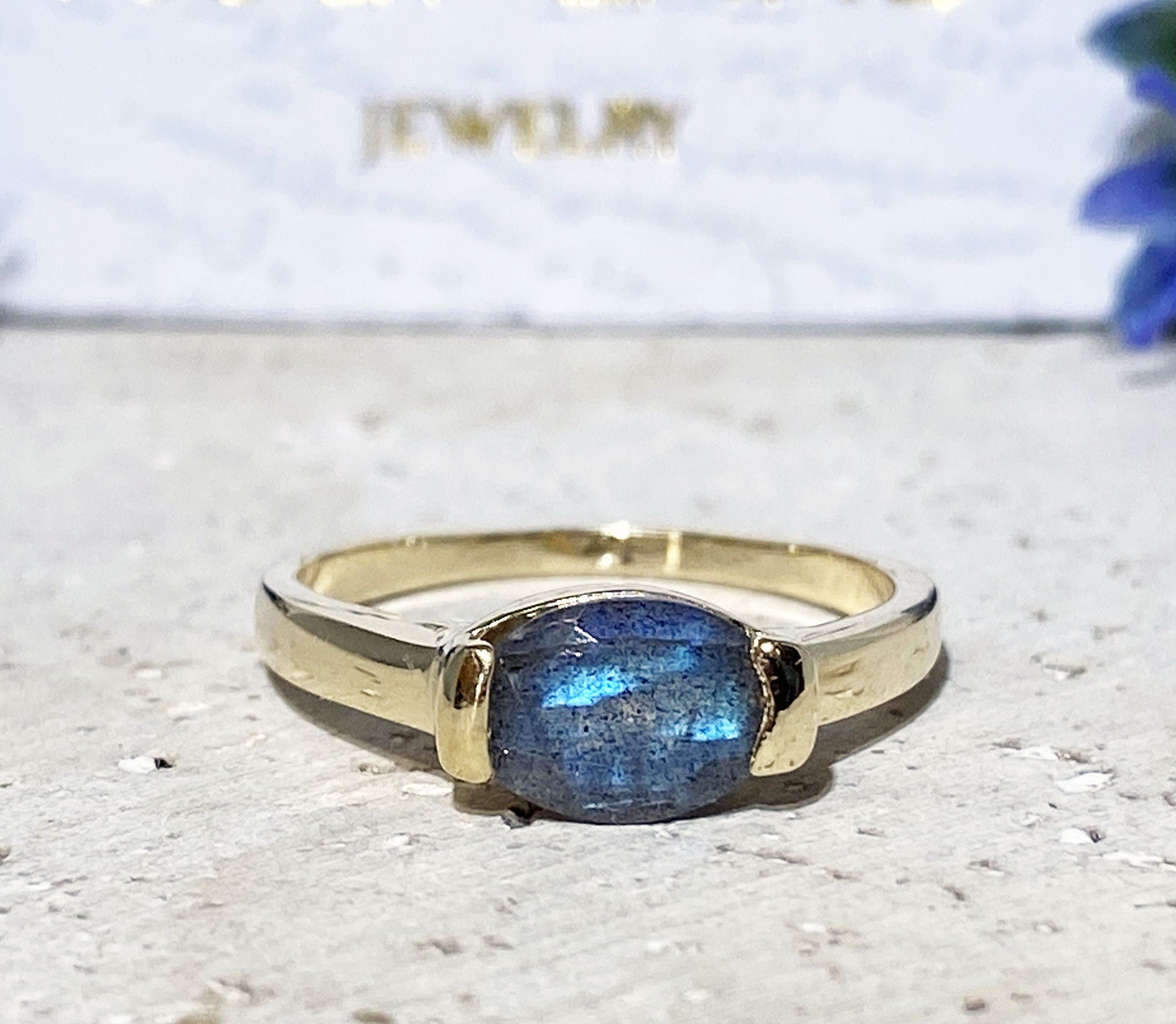 Labradorite Ring - Simple Ring with Oval Labradorite Gemstone - H.L.Jewelry