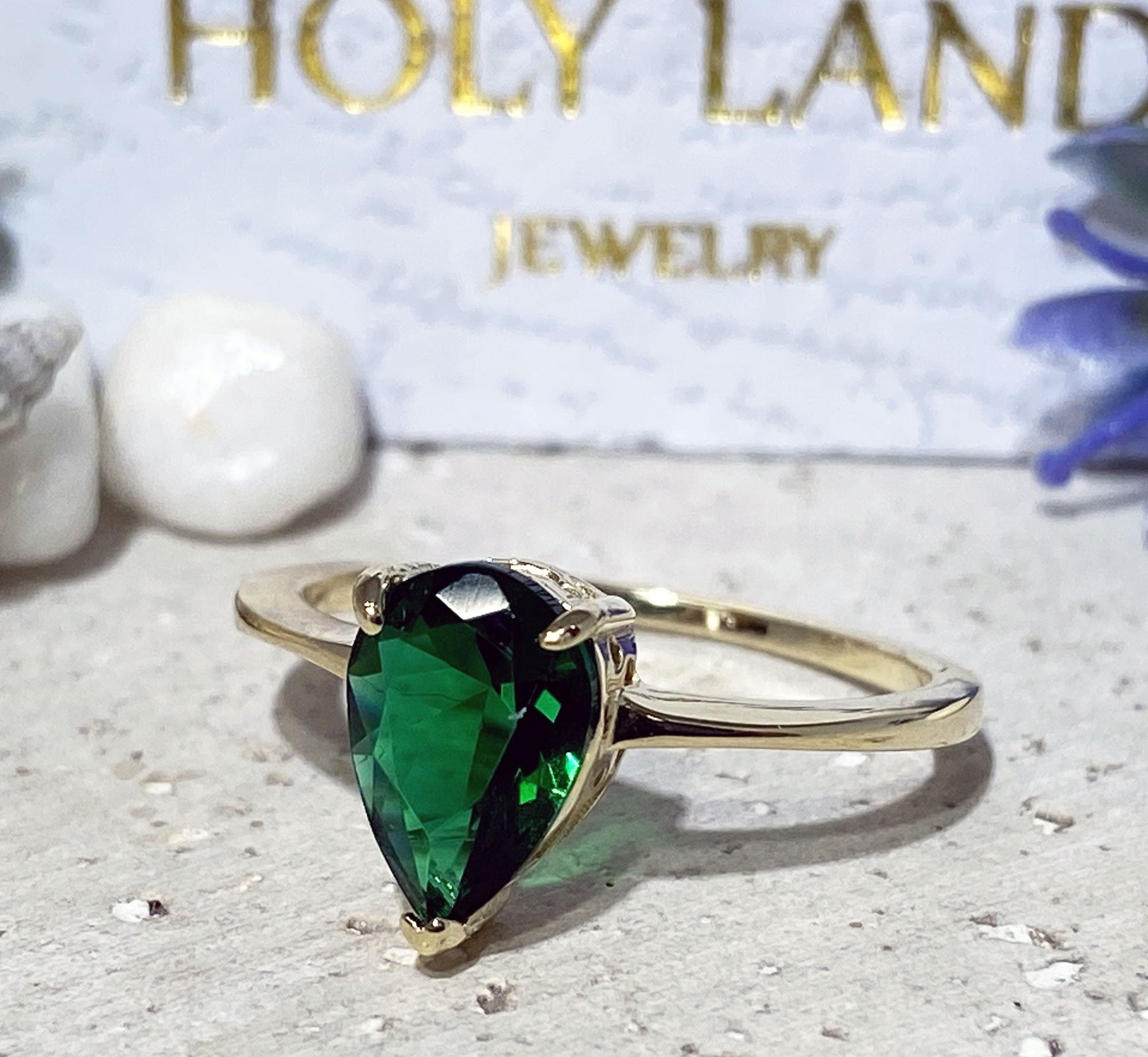 Emerald Ring - May Birthstone - Lace Setting Ring with Pear-Shaped Emerald Gemstone - H.L.Jewelry