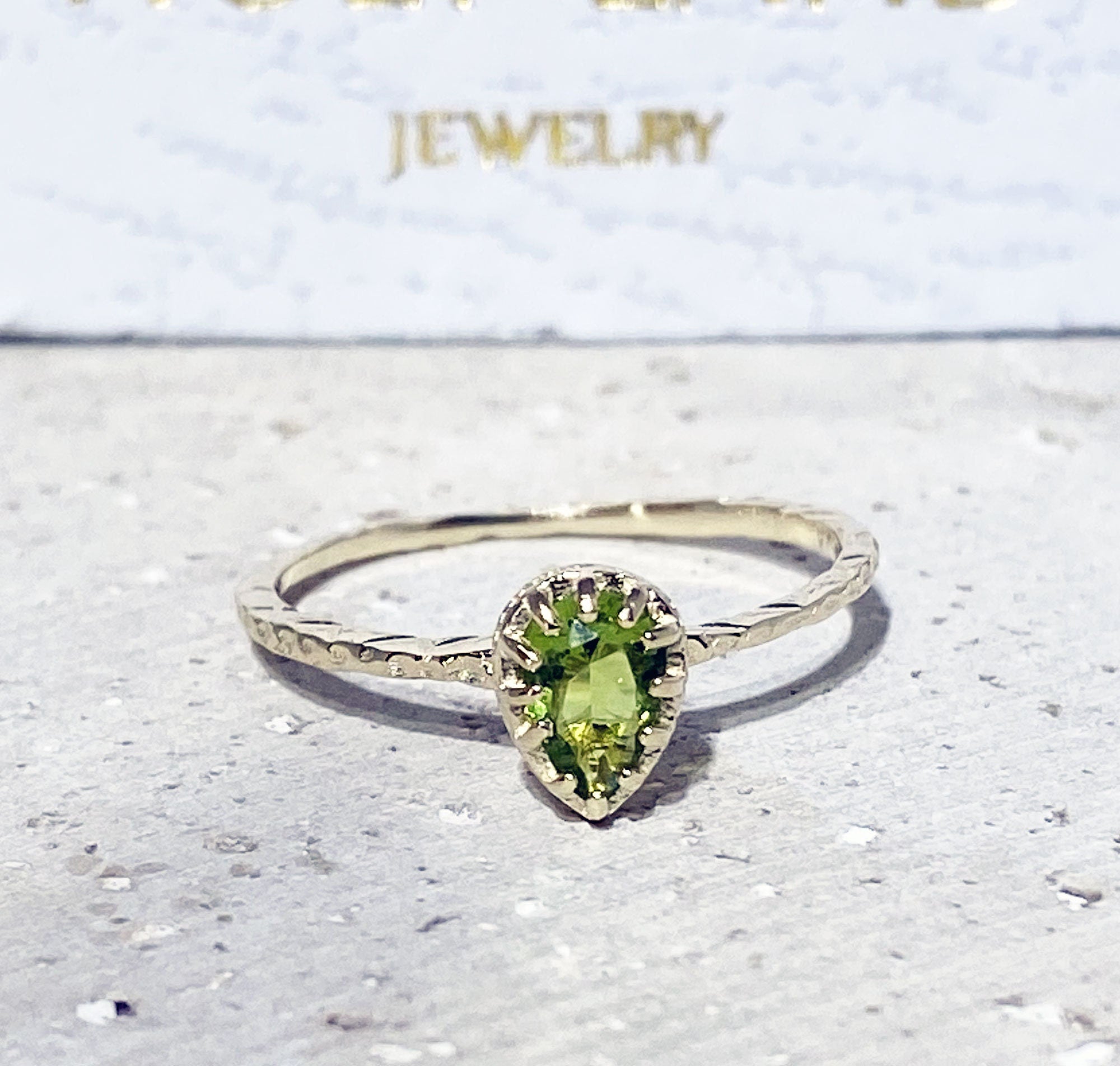 Peridot Ring - August Birthstone - Delicate Hammered Ring with Pear-Shaped Peridot Gemstone - H.L.Jewelry