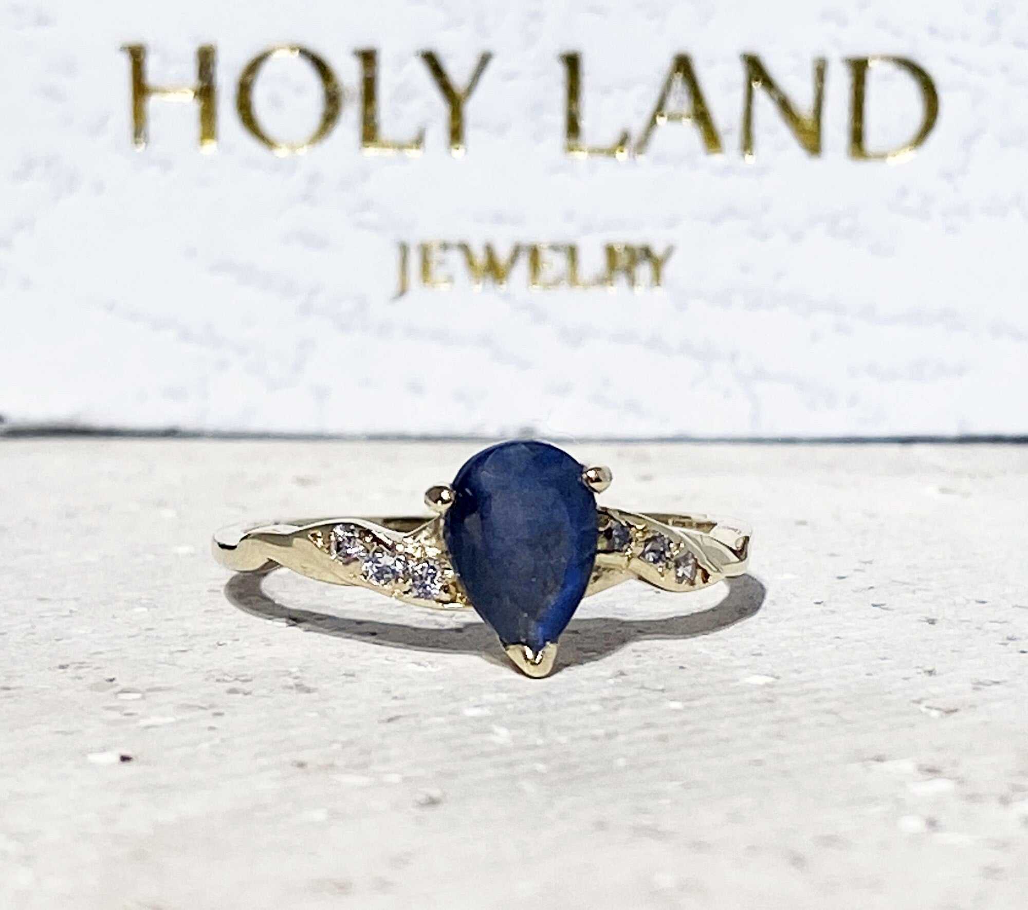 Labradorite Ring - Delicate Ring with Pear-Shaped Labradorite Gemstone and Clear Quartz Accents - H.L.Jewelry