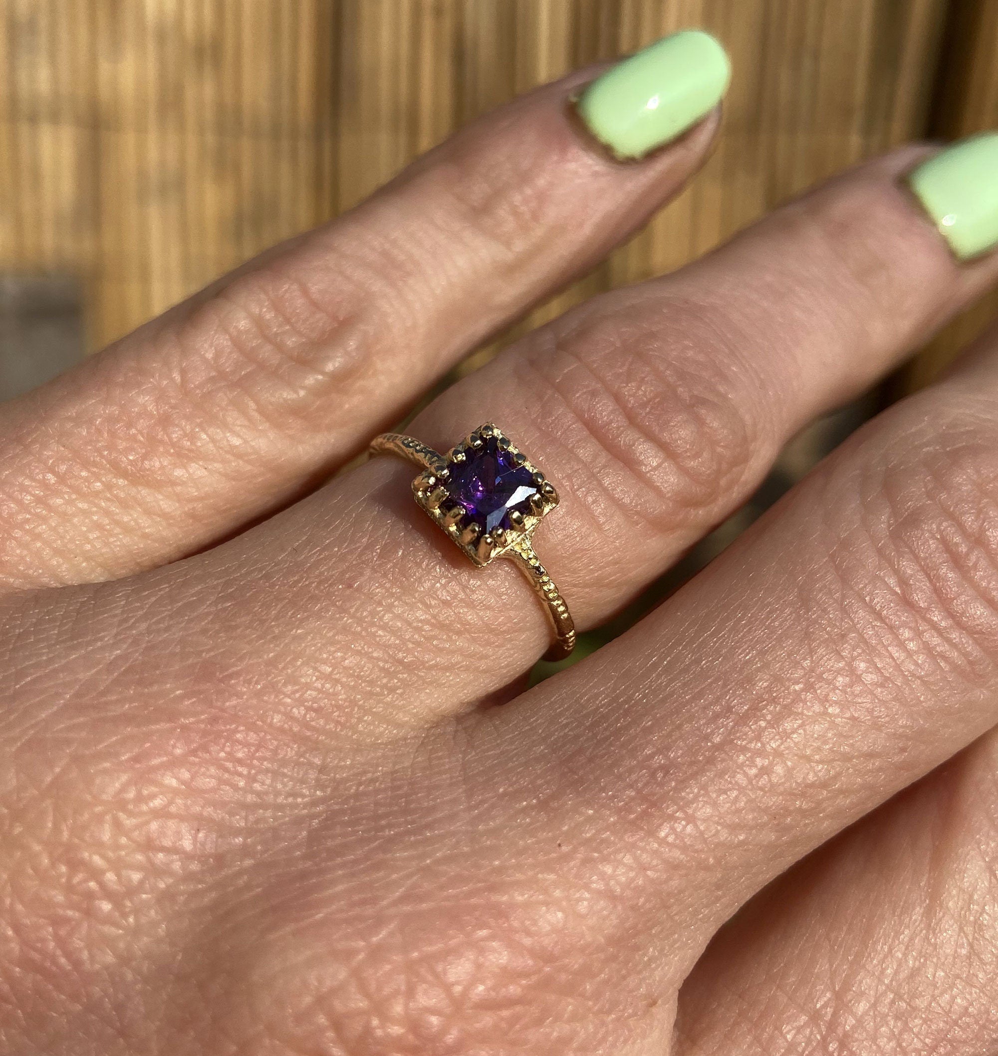 Amethyst Ring - February Birthstone - Delicate Hammered Ring with Square Purple Amethyst - H.L.Jewelry