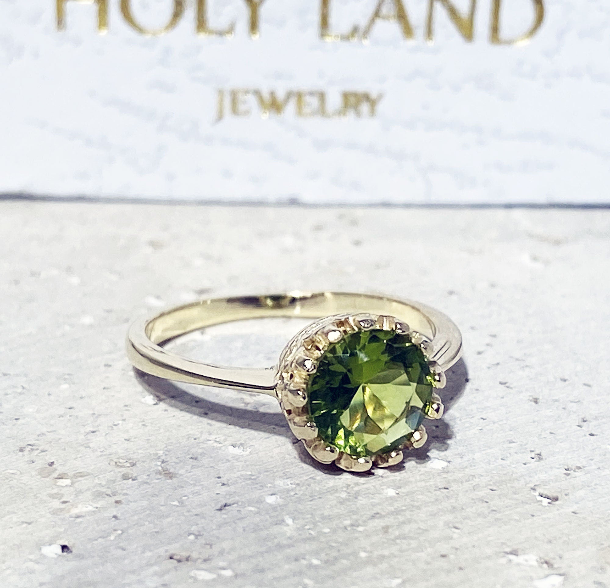 Peridot Ring - August Birthstone - Peridot Gemstone Round Crown Ring - H.L.Jewelry