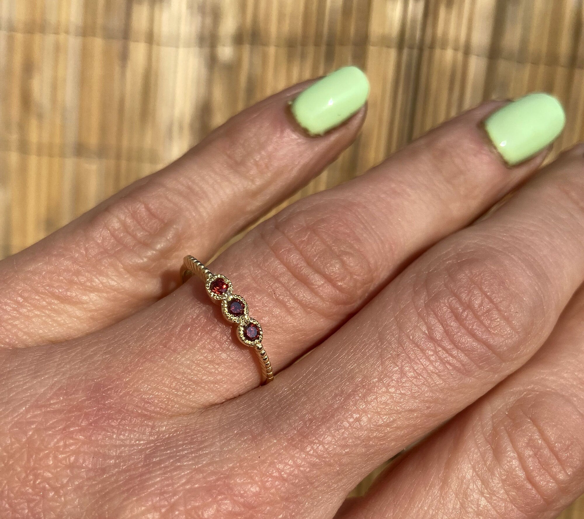 Red Garnet Ring - January Birthstone - Three Round Red Garnet Gemstones Delicate Stacking Ring - H.L.Jewelry