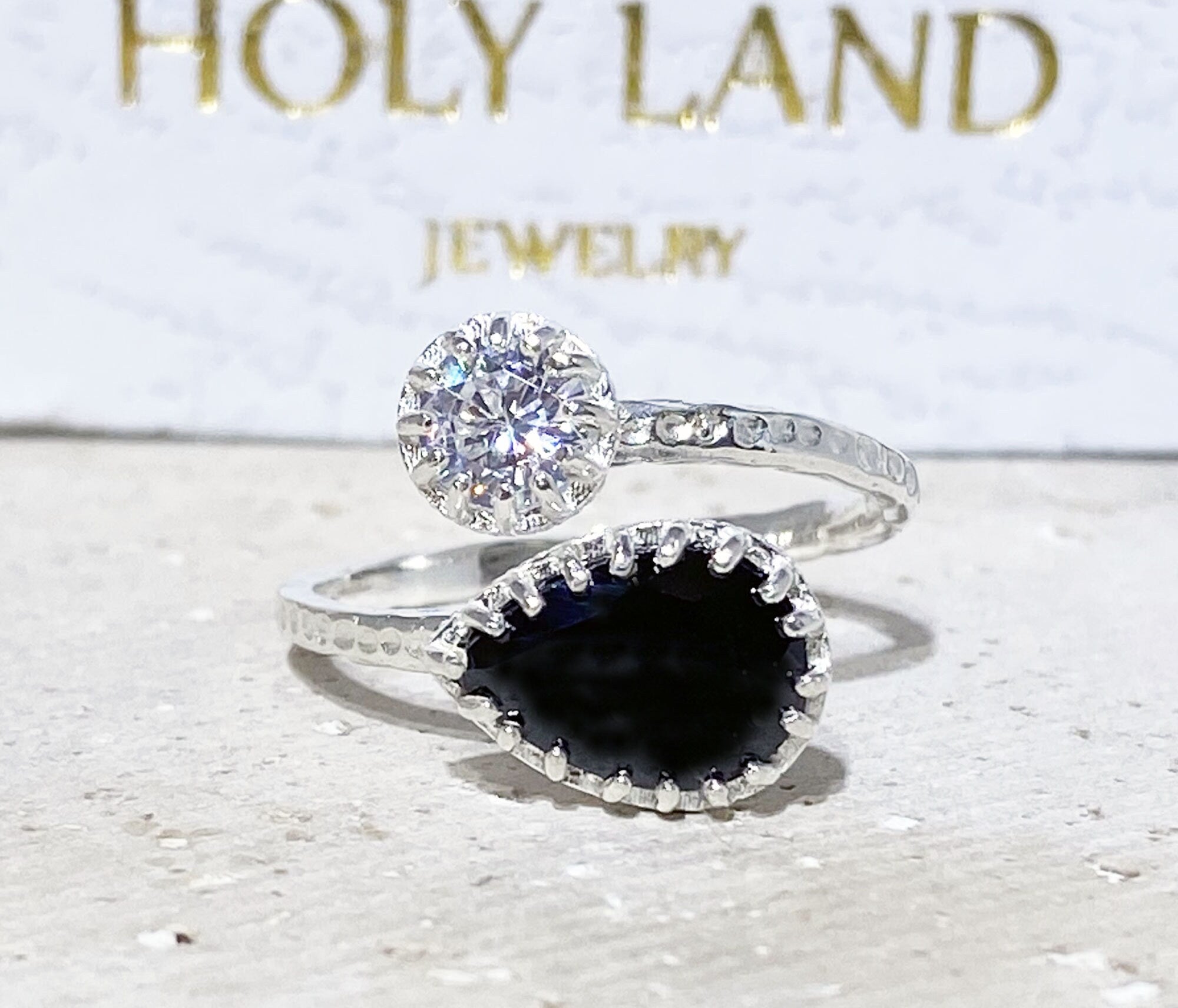 Dual Gemstone Ring - Hammered Band Ring with Pear-Shaped Black Onyx and Round Clear Quartz - H.L.Jewelry