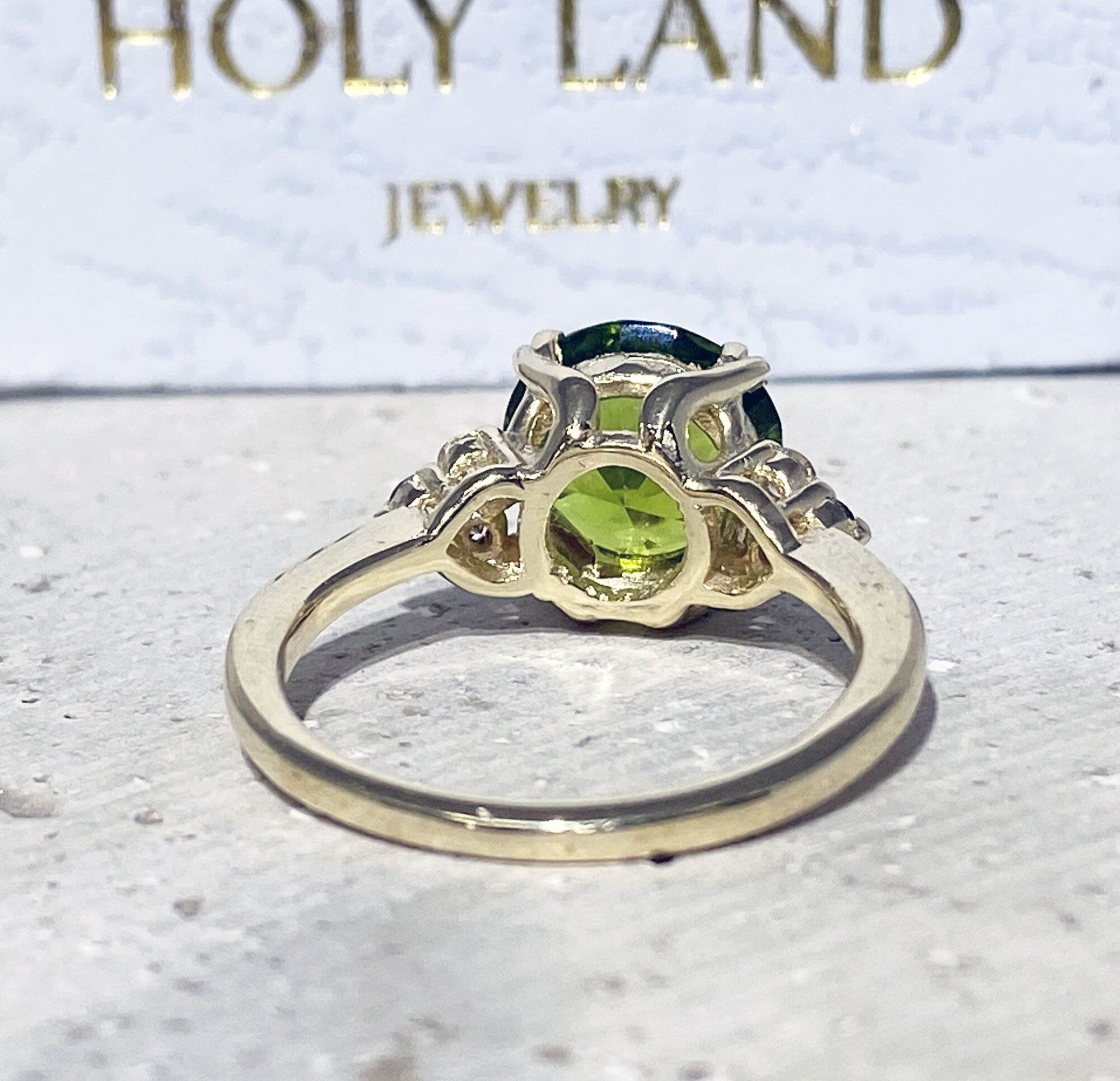 Peridot Ring - August Birthstone - Statement Engagement Ring with Round Peridot Gemstone and Clear Quartz Accents - H.L.Jewelry