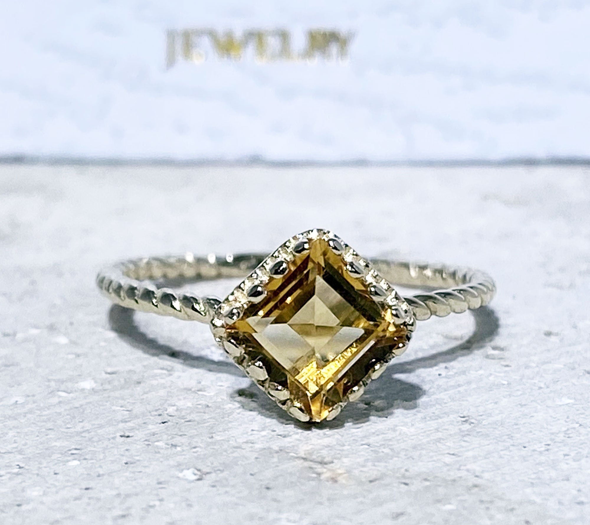 Citrine Ring - November Birthstone - Simple Twist Band Ring with Square Citrine Gemstone - H.L.Jewelry