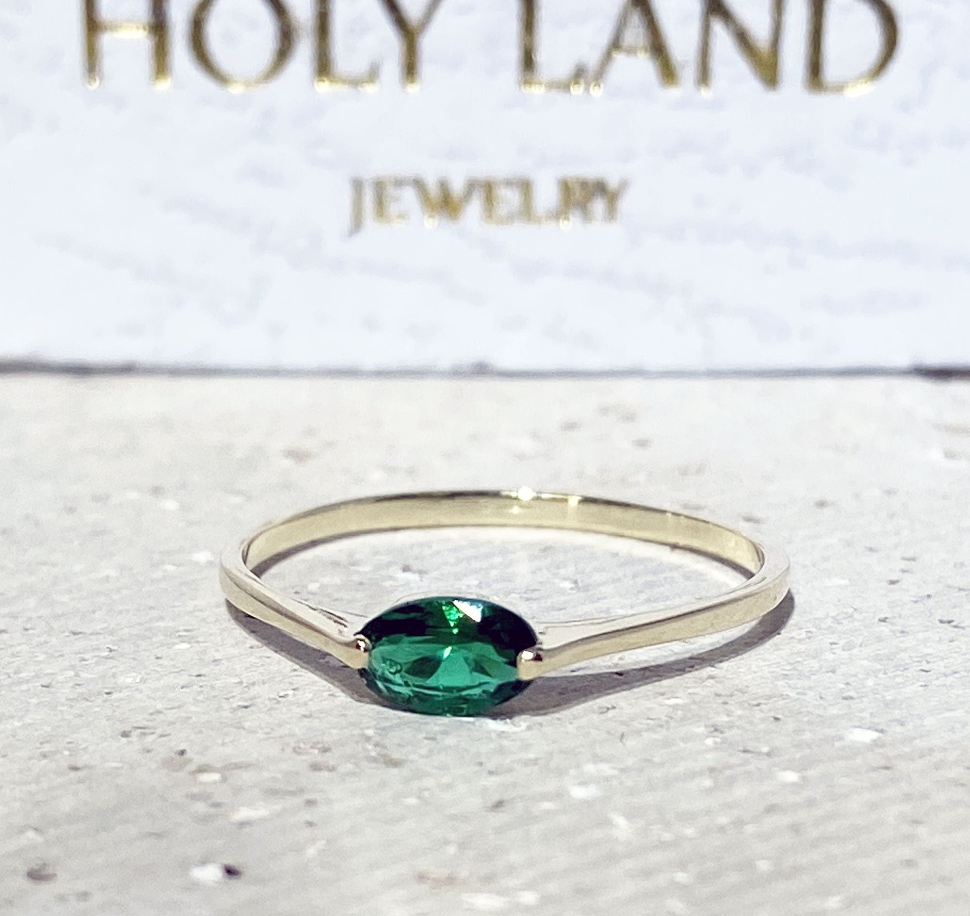 Emerald Ring - May Birthstone Jewelry - Delicate Simple Ring with Oval Emerald Gemstone - H.L.Jewelry