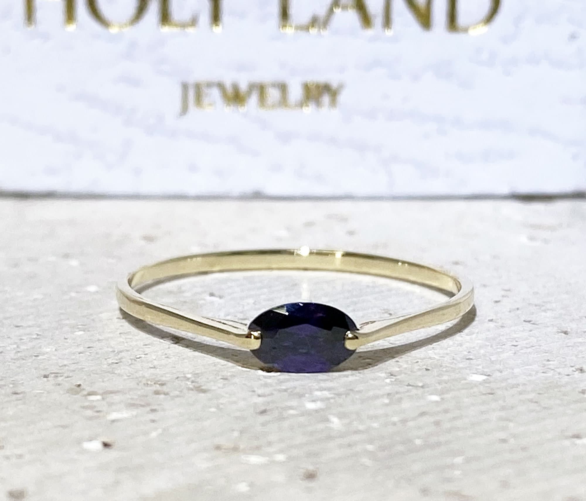 Amethyst Ring - February Birthstone - Delicate Simple Ring with Oval Purple Amethyst Gemstone - H.L.Jewelry