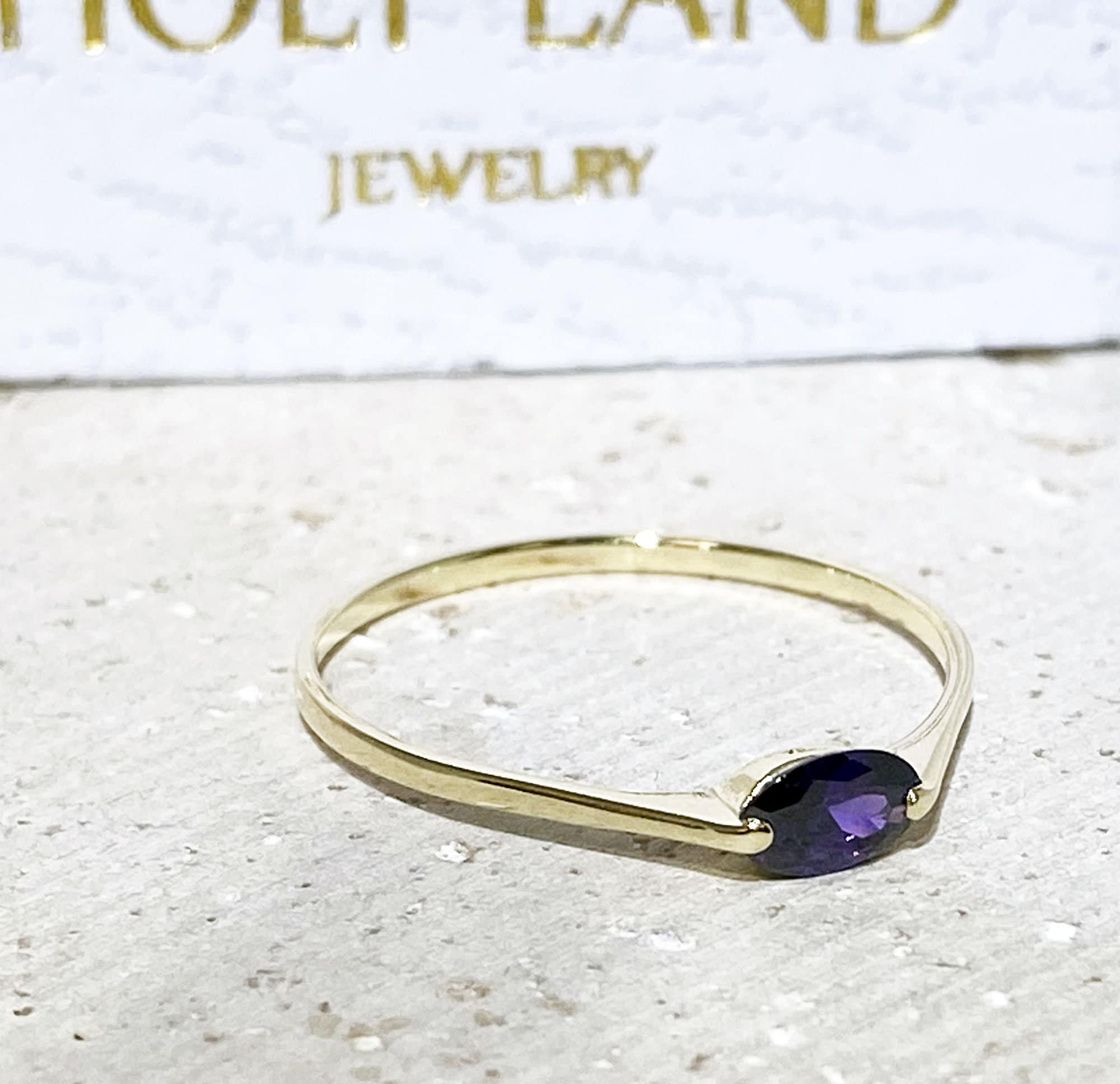 Amethyst Ring - February Birthstone - Delicate Simple Ring with Oval Purple Amethyst Gemstone - H.L.Jewelry