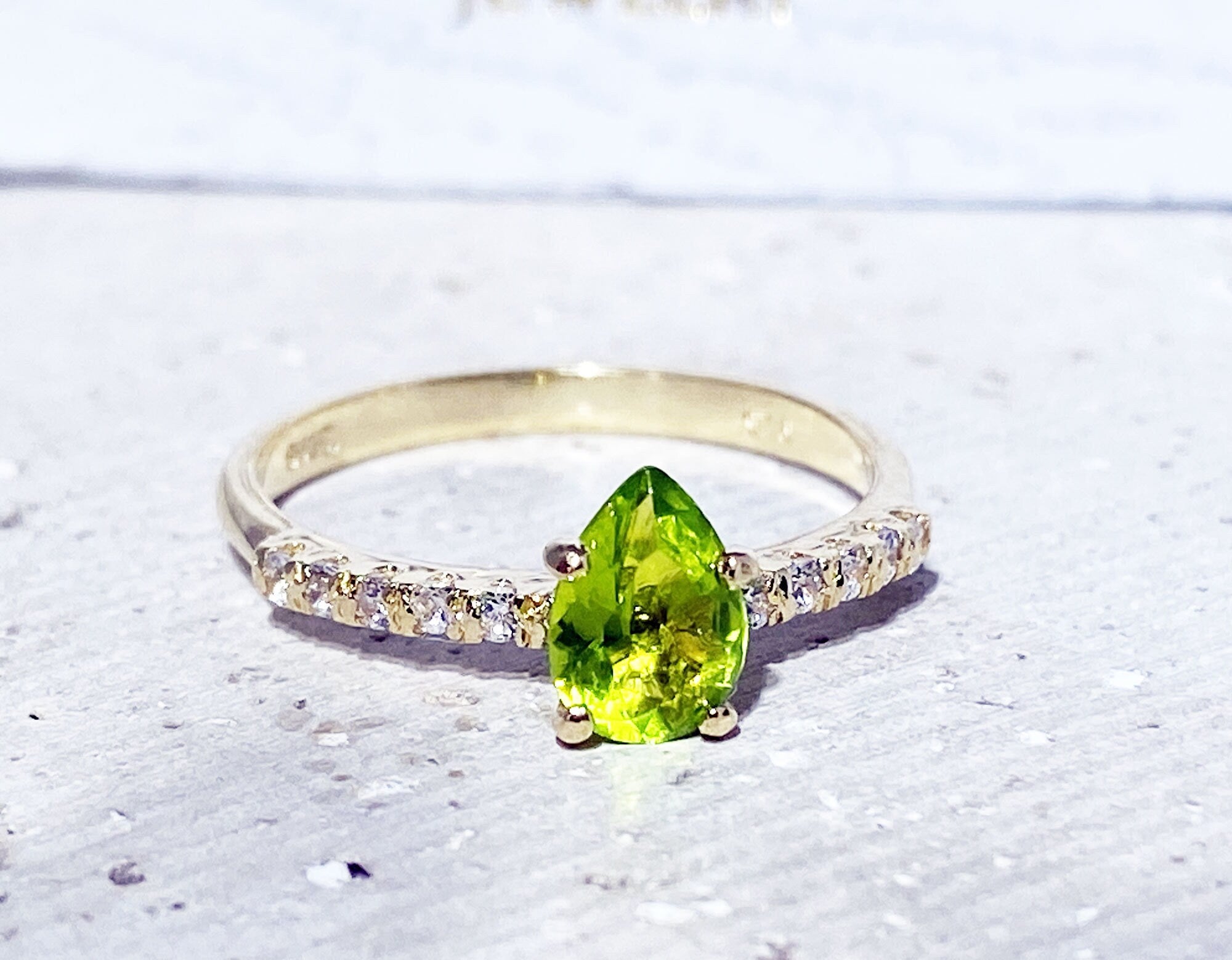 Peridot Ring - August Birthstone - Pear-Shaped Peridot Gemstone Ring with Clear Quartz Accents - H.L.Jewelry