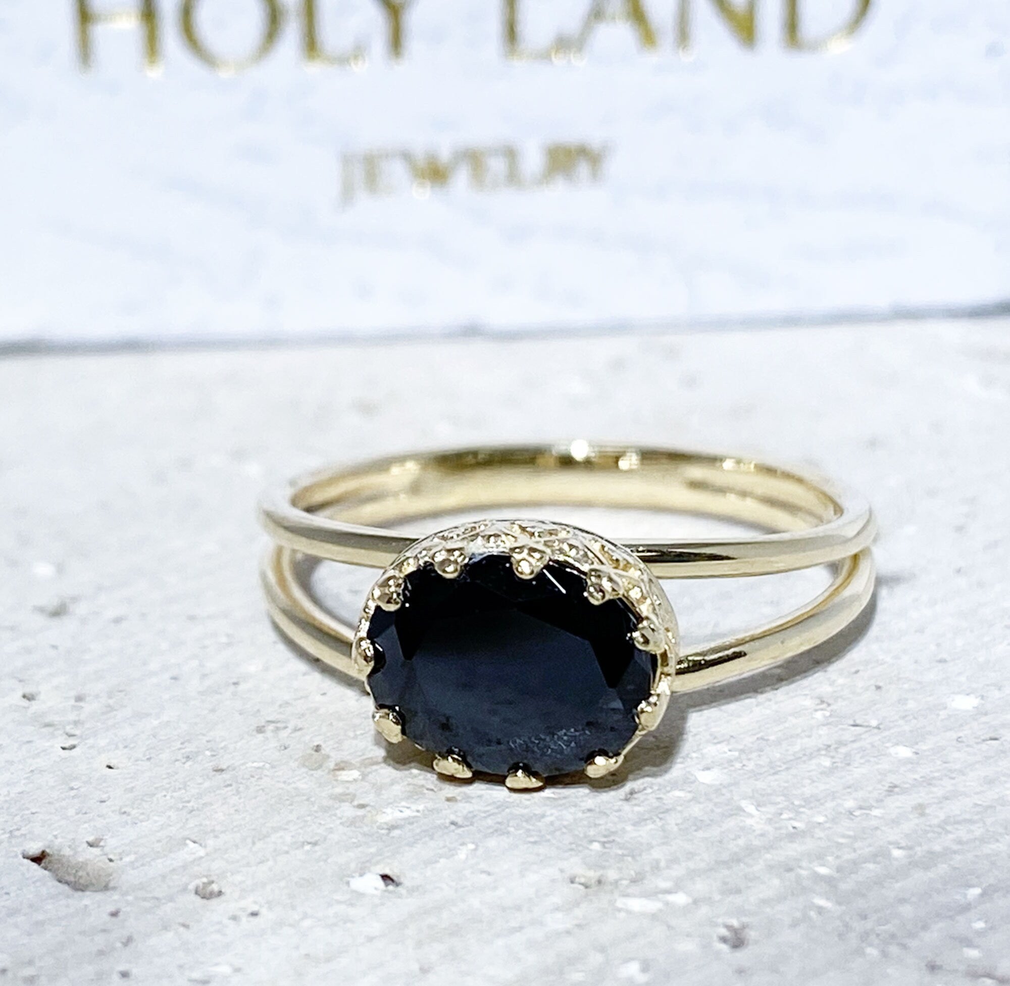 Black Onyx Ring - December Birthstone - Double Band Vintage Oval Crown Ring with Black Onyx Gemstone - H.L.Jewelry