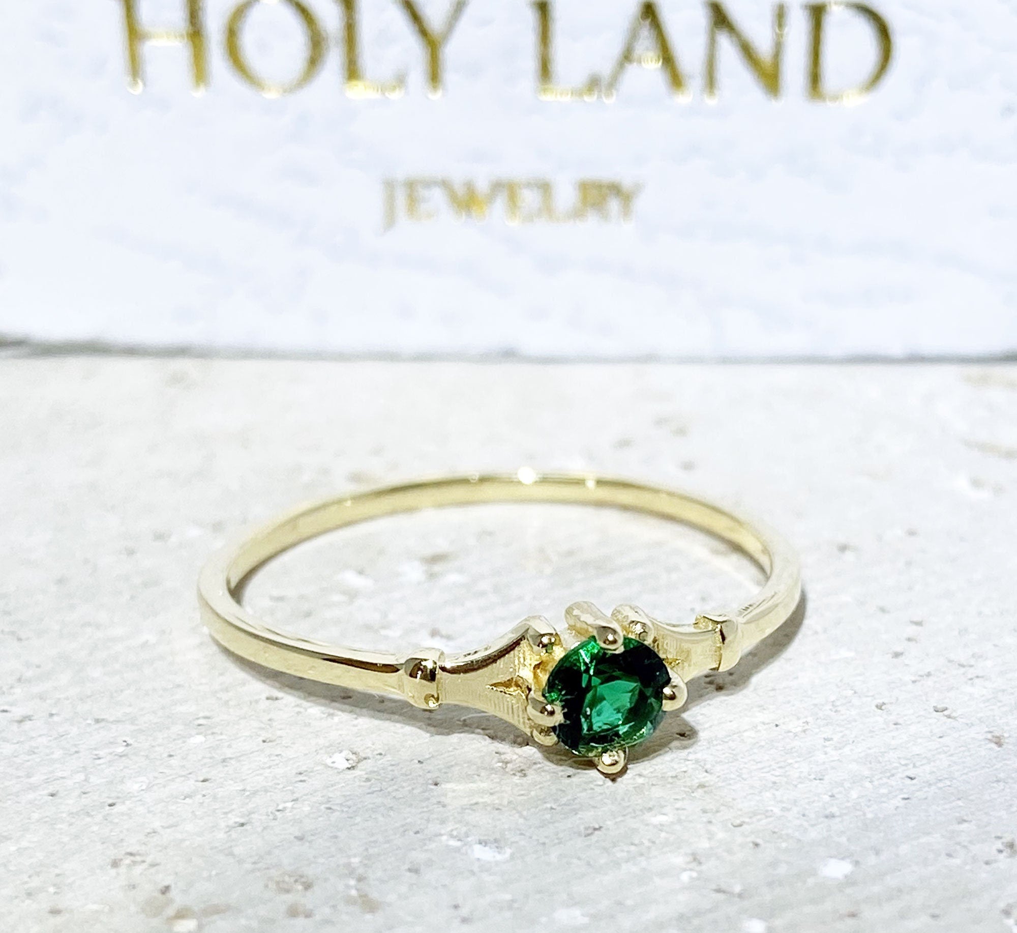 Emerald Ring - May Birthstone - Simple Delicate Ring with Round Emerald Gemstone - H.L.Jewelry