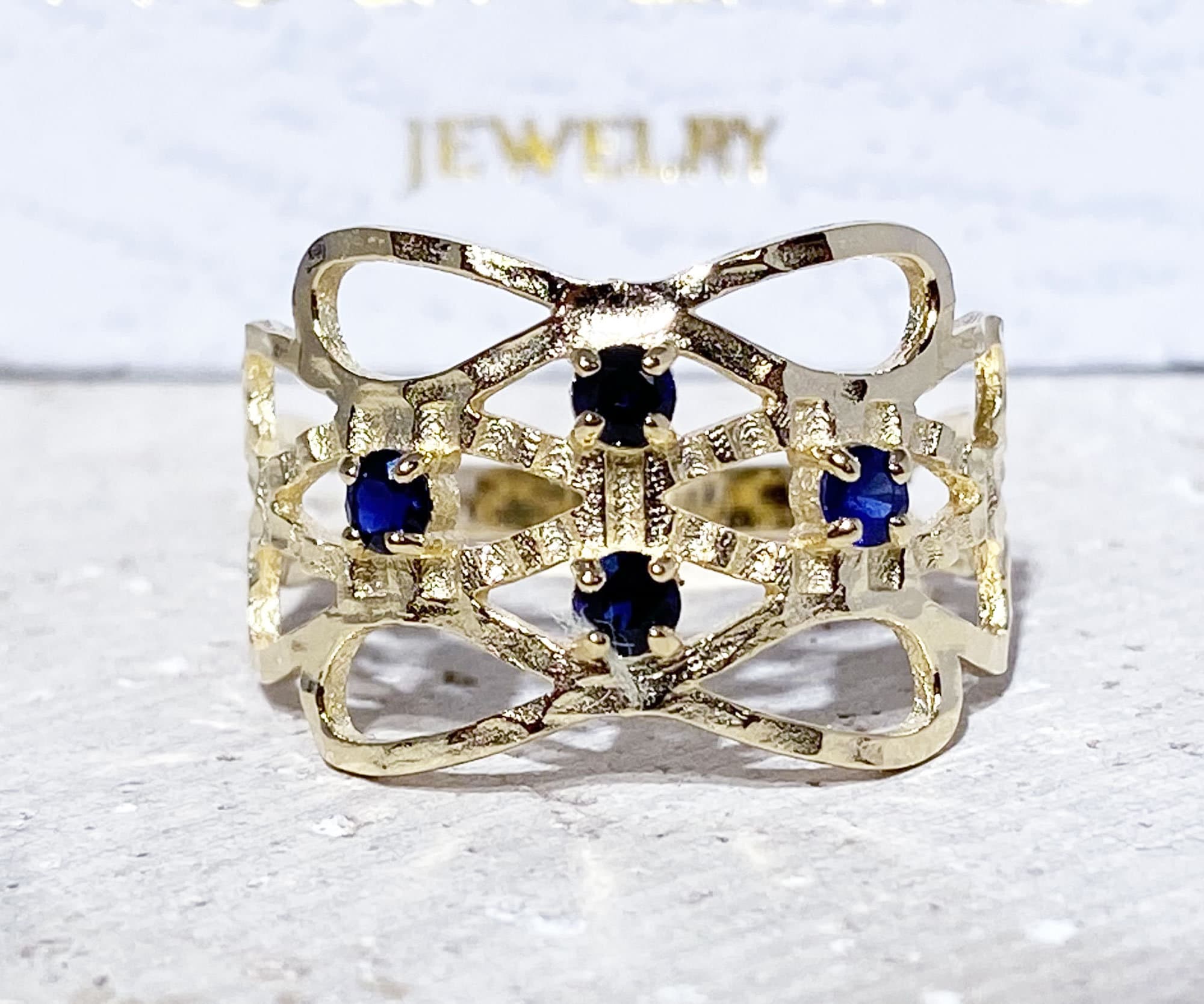 Blue Sapphire Ring - September Birthstone - Hammered Ring with Four Round Blue Sapphire Gemstones - H.L.Jewelry