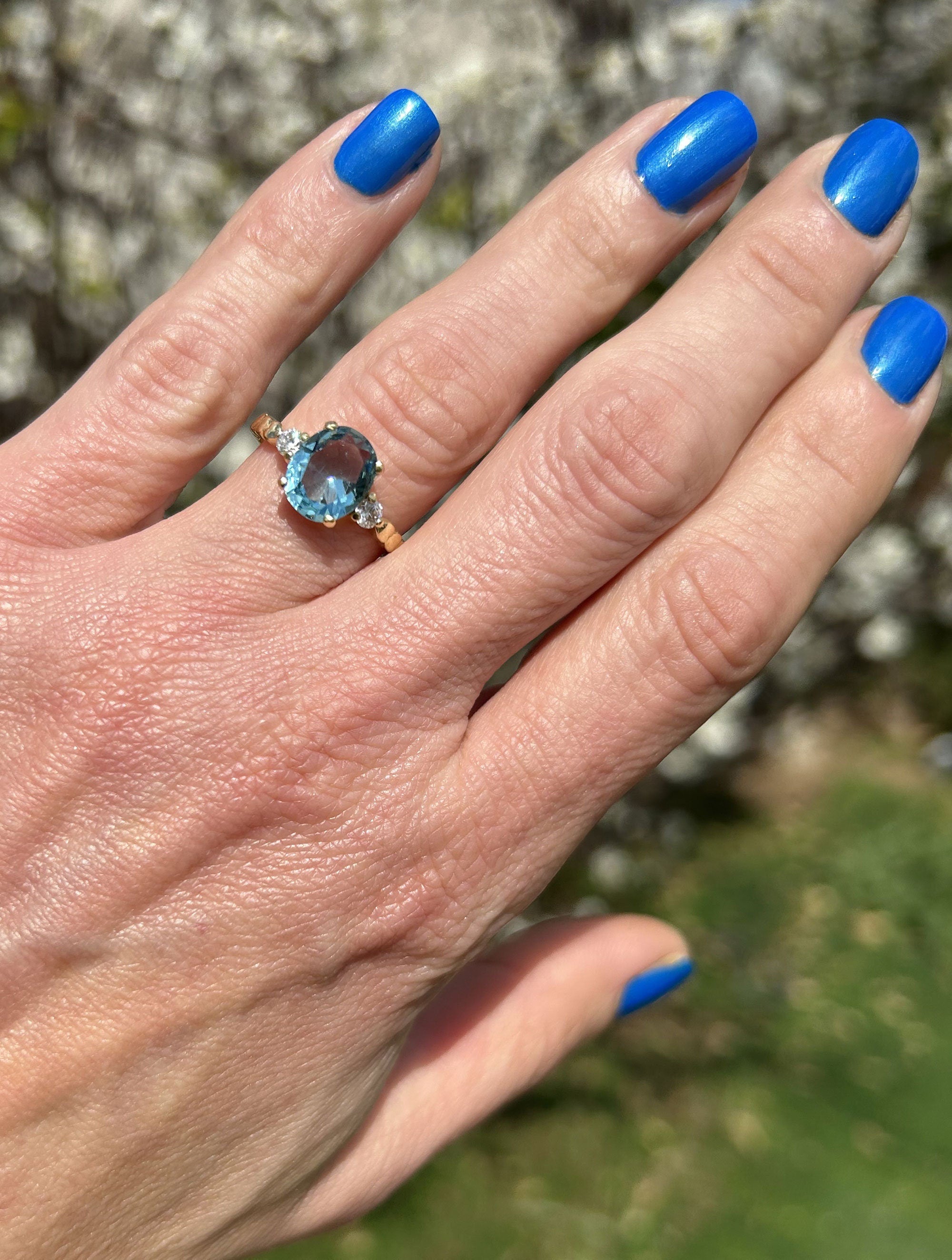 Clear Quartz Ring - April Birthstone - Oval Clear Quartz Gemstone Ring with Small Clear Quartz Accents - H.L.Jewelry