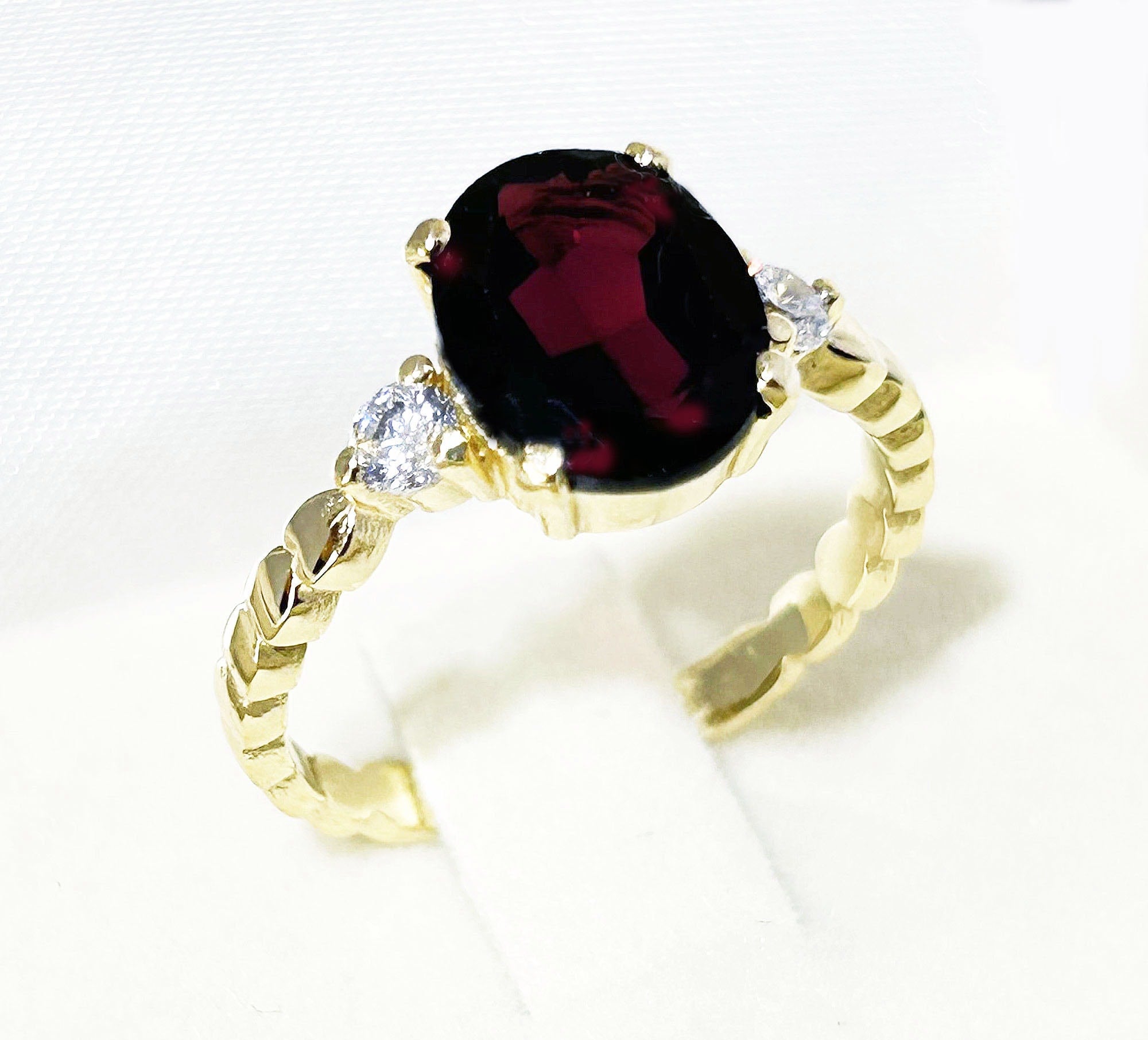 Red Garnet Ring - January Birthstone -  Oval Red Garnet Ring with Clear Quartz Accents - H.L.Jewelry