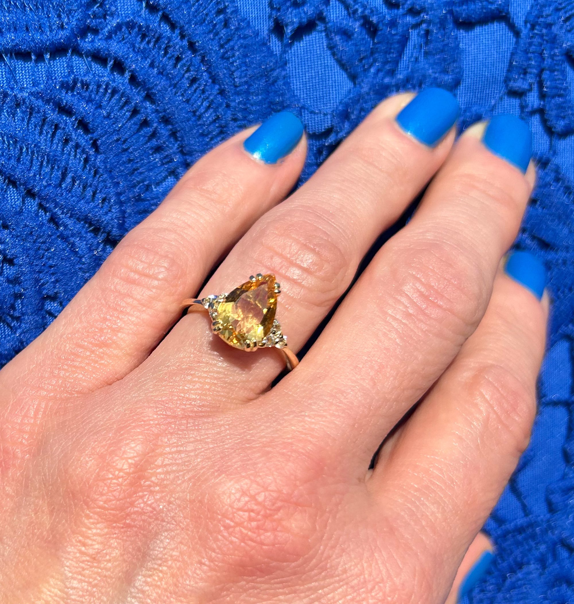 Citrine ring - November Birthstone - Pear-Shaped Citrine Gemstone Statement Engagement Ring with Clear Quartz Accents - H.L.Jewelry