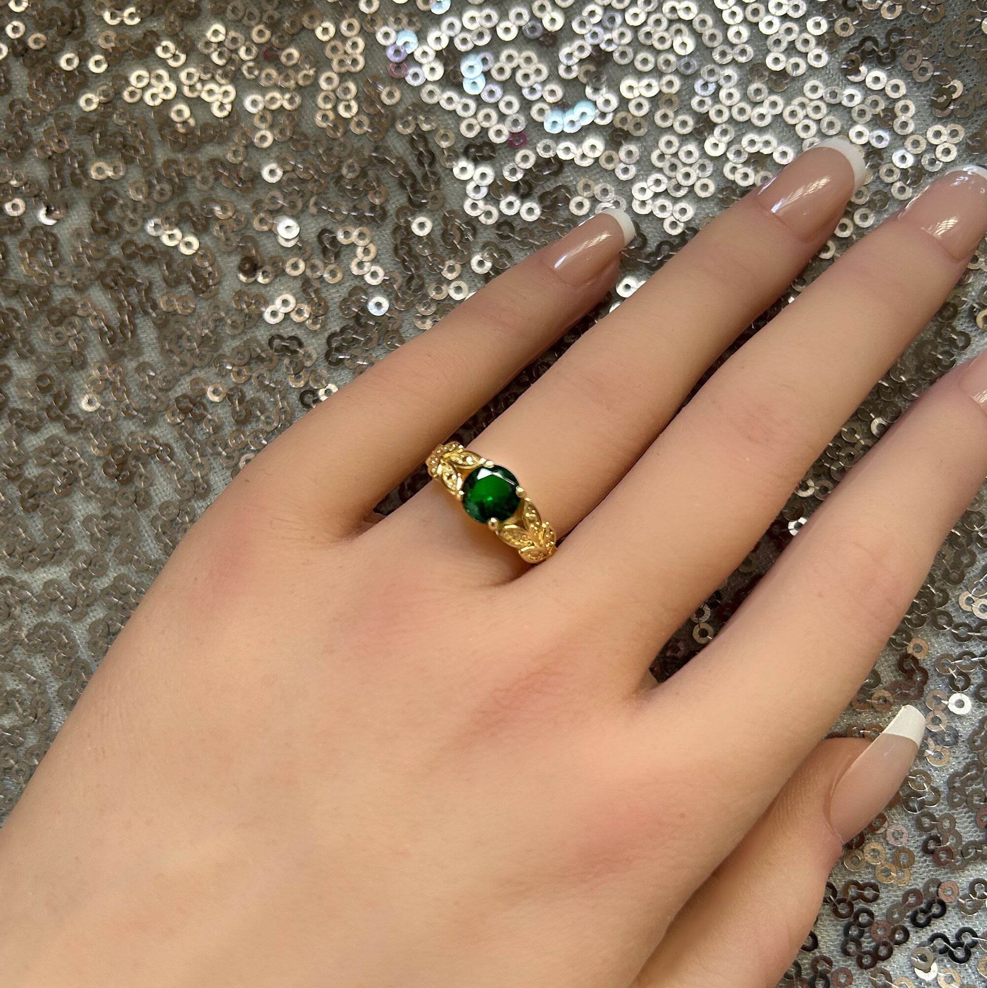 Emerald Ring - May Birthstone - Round Emerald Gemstone Flower Leaves Ring - H.L.Jewelry