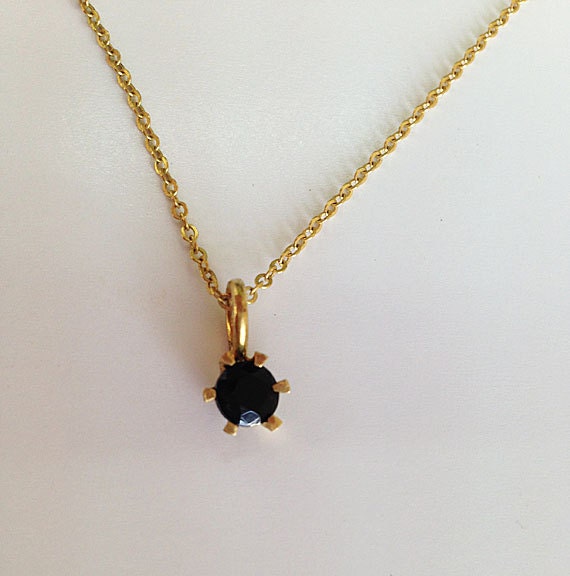 Black Onyx Necklace - December Birthstone - Delicate Chain Necklace with Round Black Onyx Gemstone - H.L.Jewelry