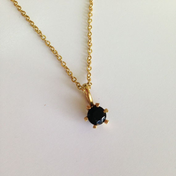 Black Onyx Necklace - December Birthstone - Delicate Chain Necklace with Round Black Onyx Gemstone - H.L.Jewelry